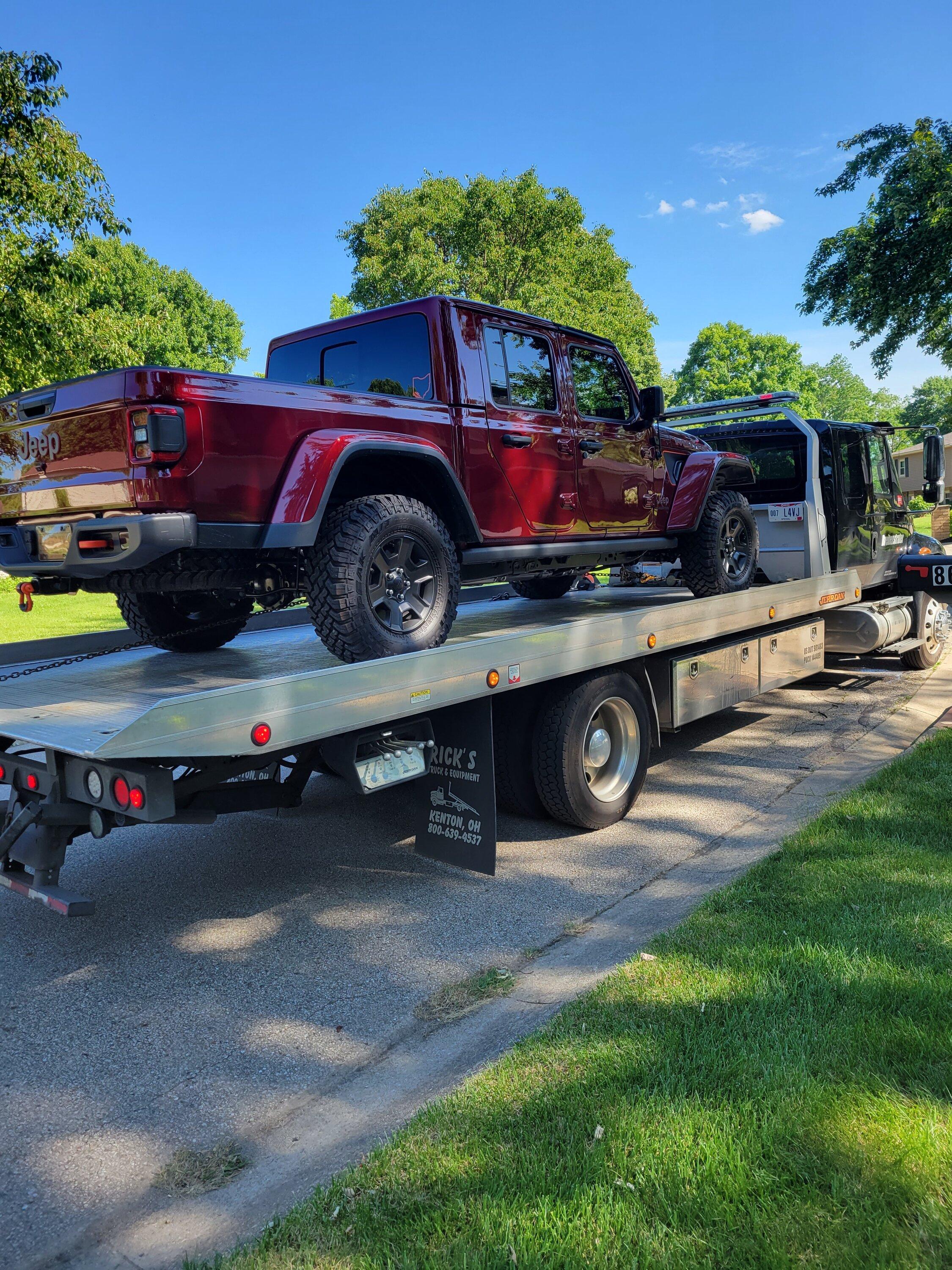 Jeep Gladiator Anybody have a engine tick warm or cold ? 20220617_171401