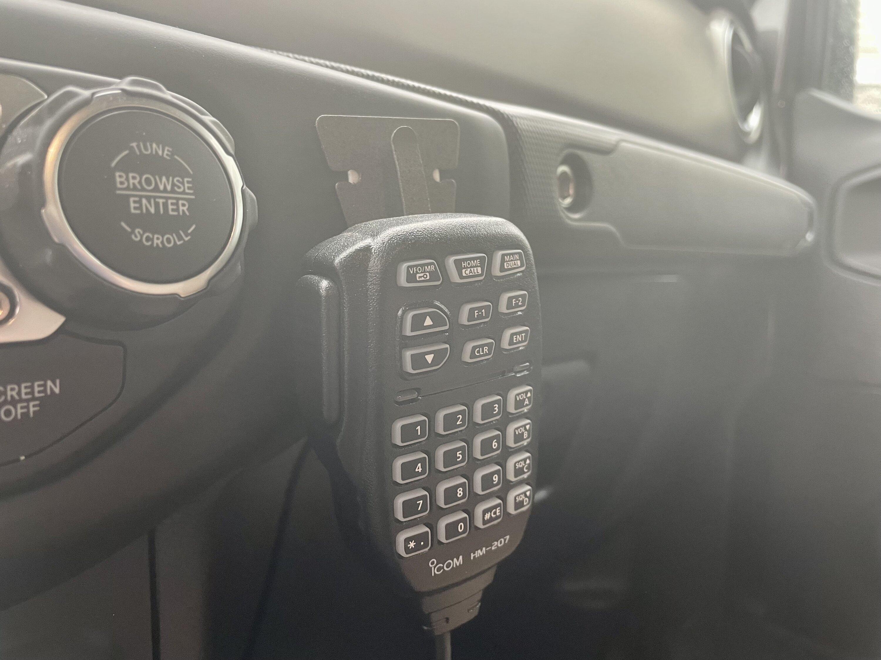 Jeep Gladiator Ham radio install IMG_4713