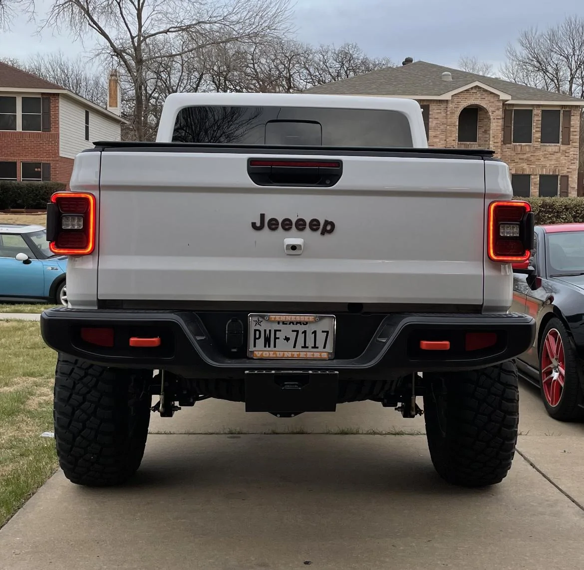Jeep Gladiator Jeep or Gladiator….. On The Tailgate FF4E93E1-2842-406B-BF2F-EEFB47FA653B