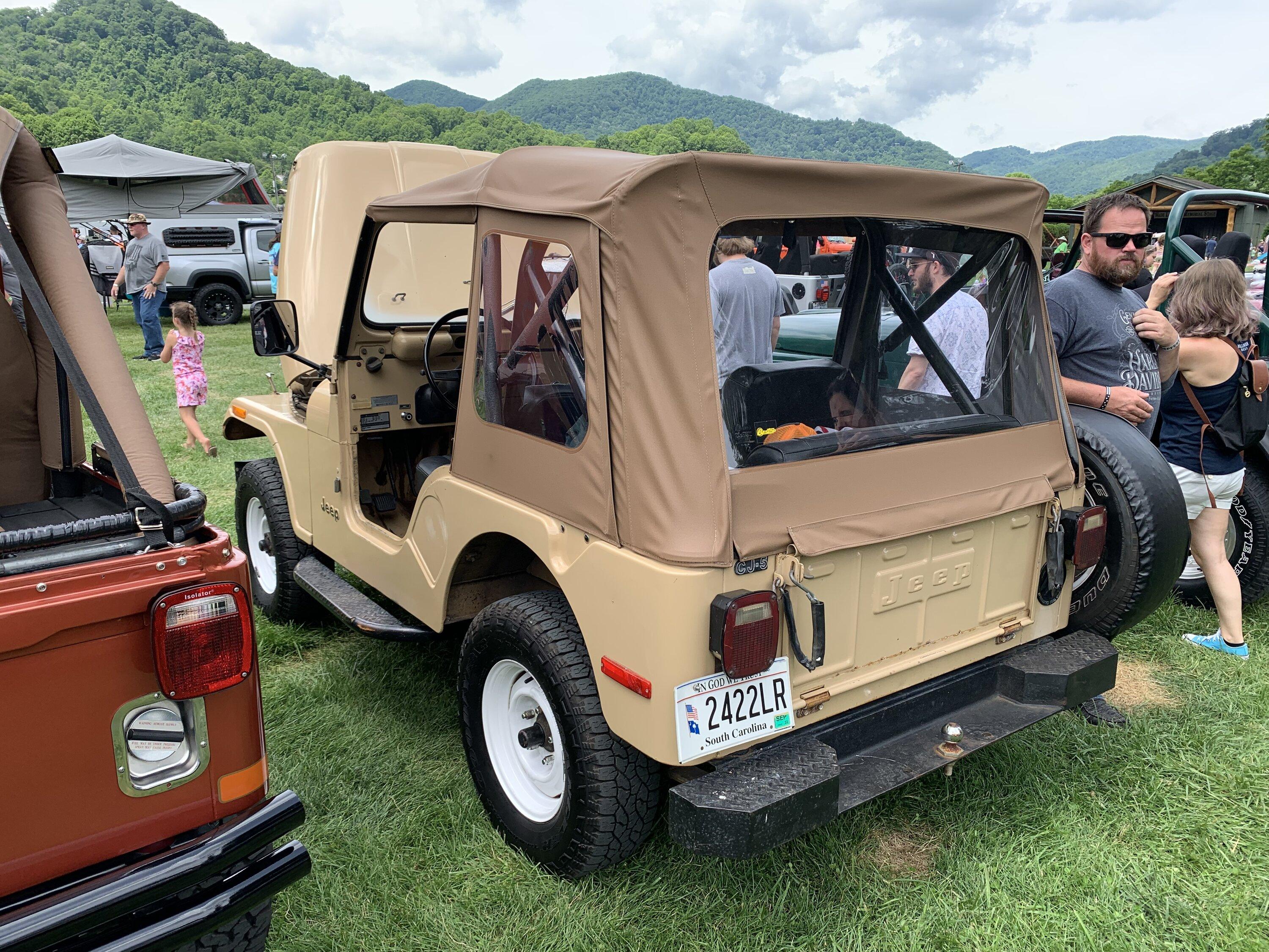Jeep Gladiator Old Jeeps never die.... They just fade away 2BA23B78-EE8E-4124-9549-A15314DDFBCE