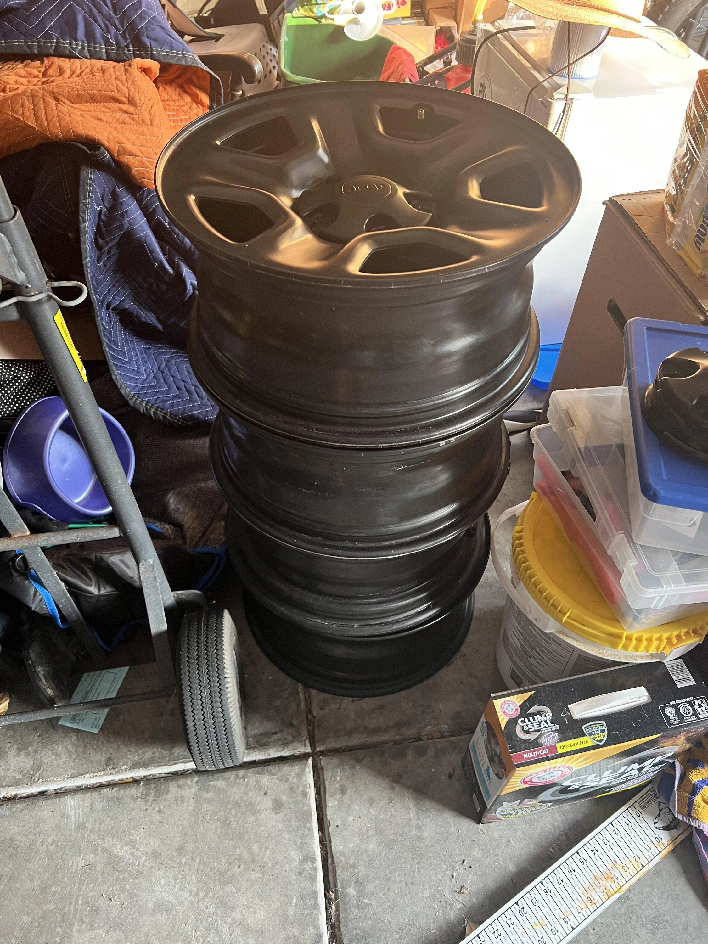 Jeep Gladiator JT OEM Black Steel wheels for sale 0DA9C59C-EEF6-45B1-80DE-6F867A6E48B4
