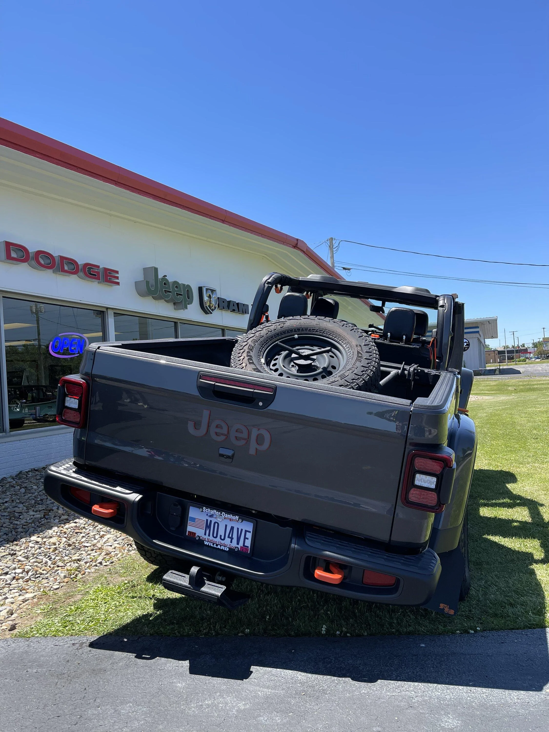 Jeep Gladiator MOJAVE Edition Gladiator JT Club A306867E-17E4-4F0D-9657-F07AF9F638F5