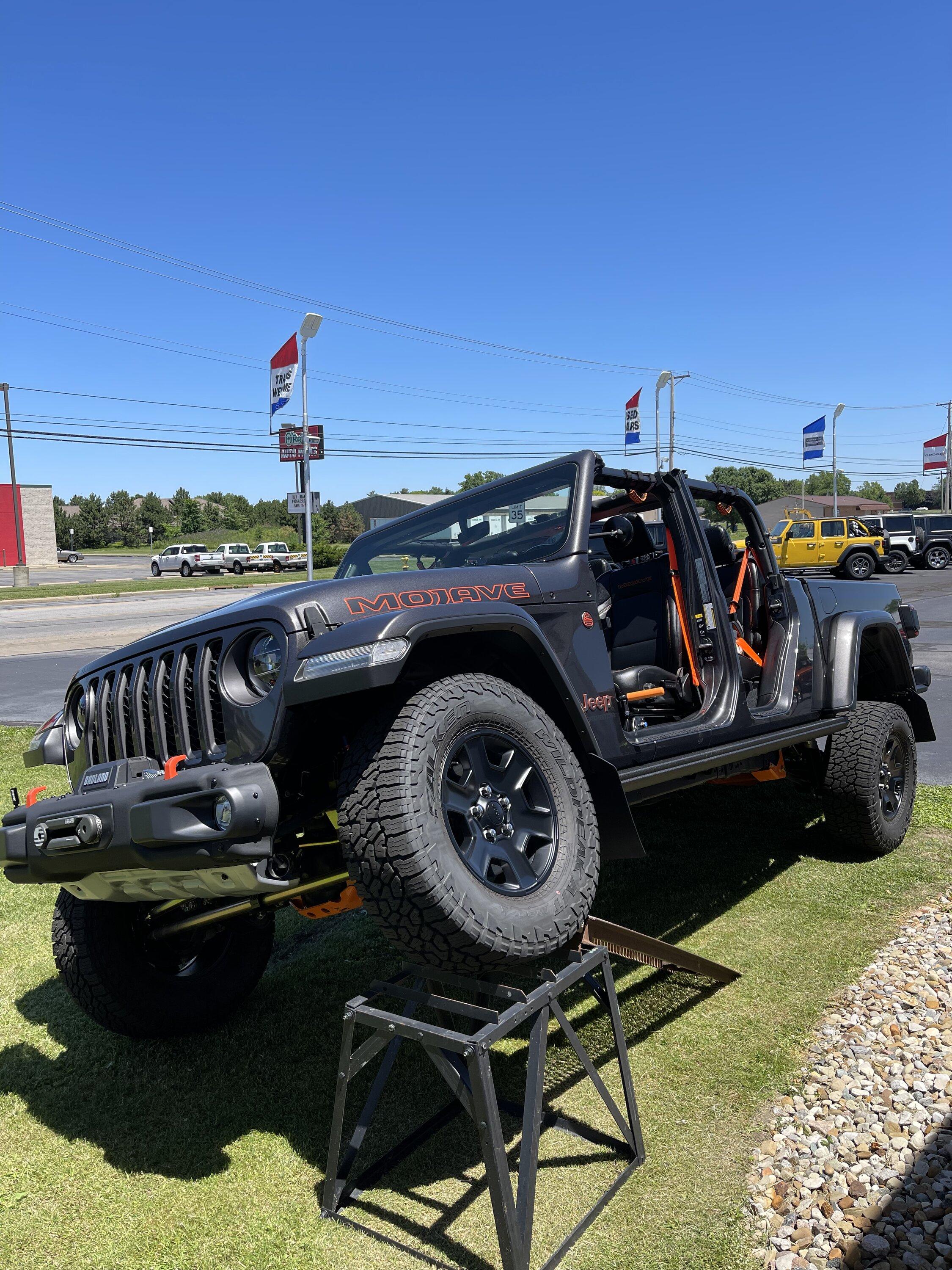 Jeep Gladiator MOJAVE Edition Gladiator JT Club E3DF9EC8-9DA8-45D0-9C90-04D5F08B399E