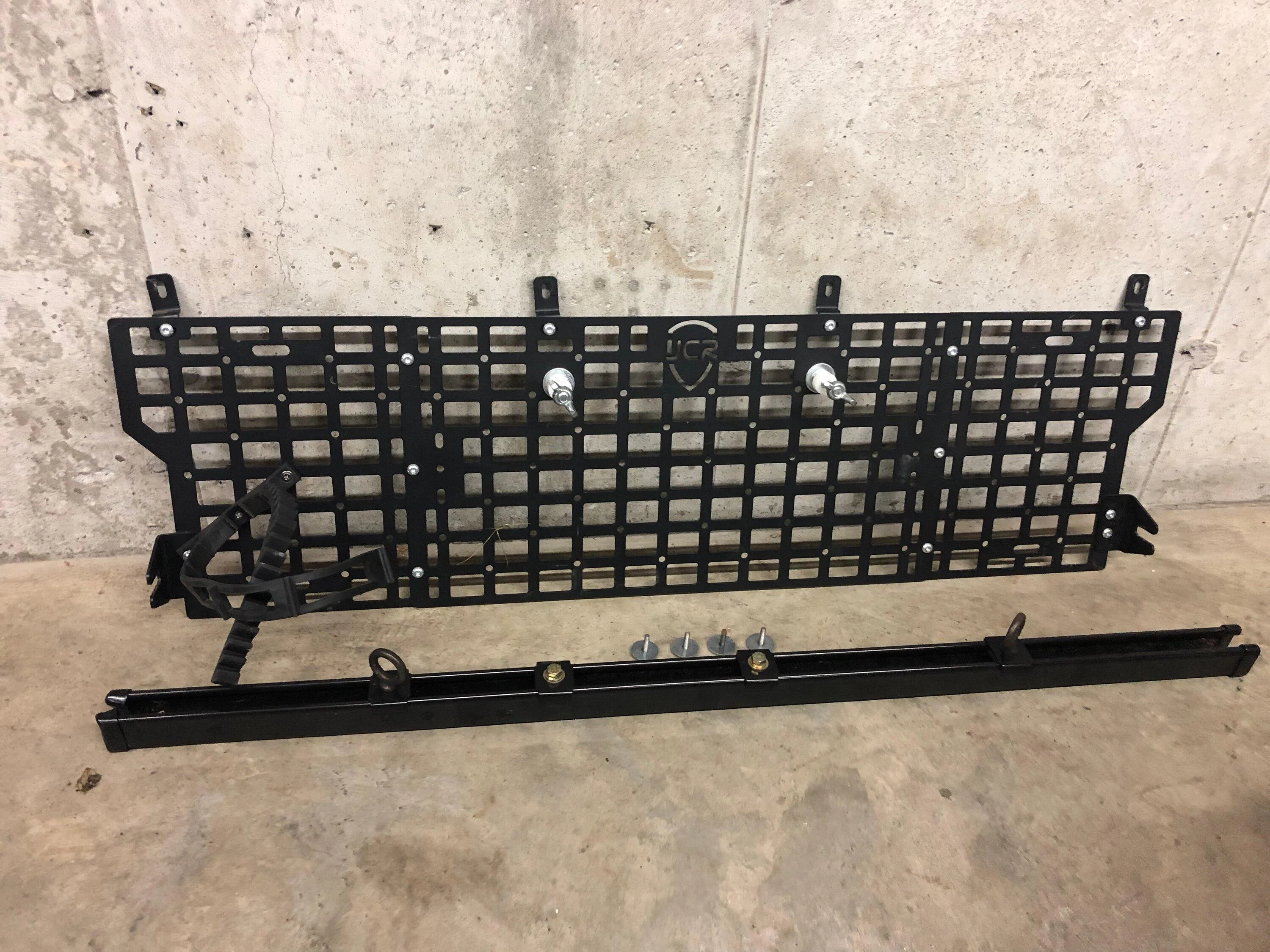 Jeep Gladiator JCR Cab-side Molle Bed Panel IMG_3971
