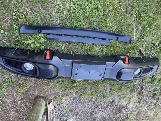 Jeep Gladiator Jeep Gladiator/Wrangler front bumper assembly IMG_1996 Medium