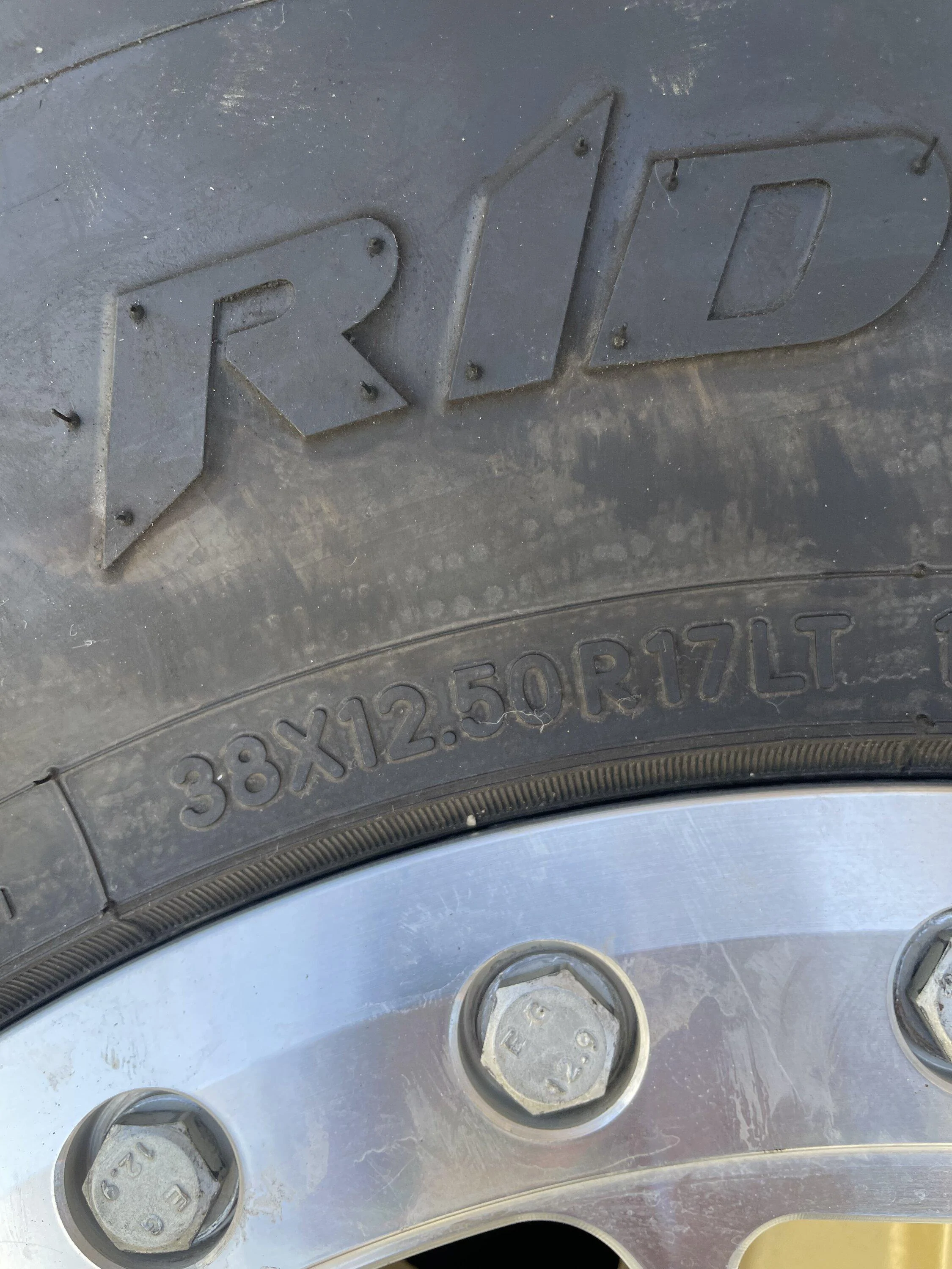Jeep Gladiator Black Rhino Beadlocks/ Nitto Tires A4039CDE-813C-482D-94C0-D8207015FC74