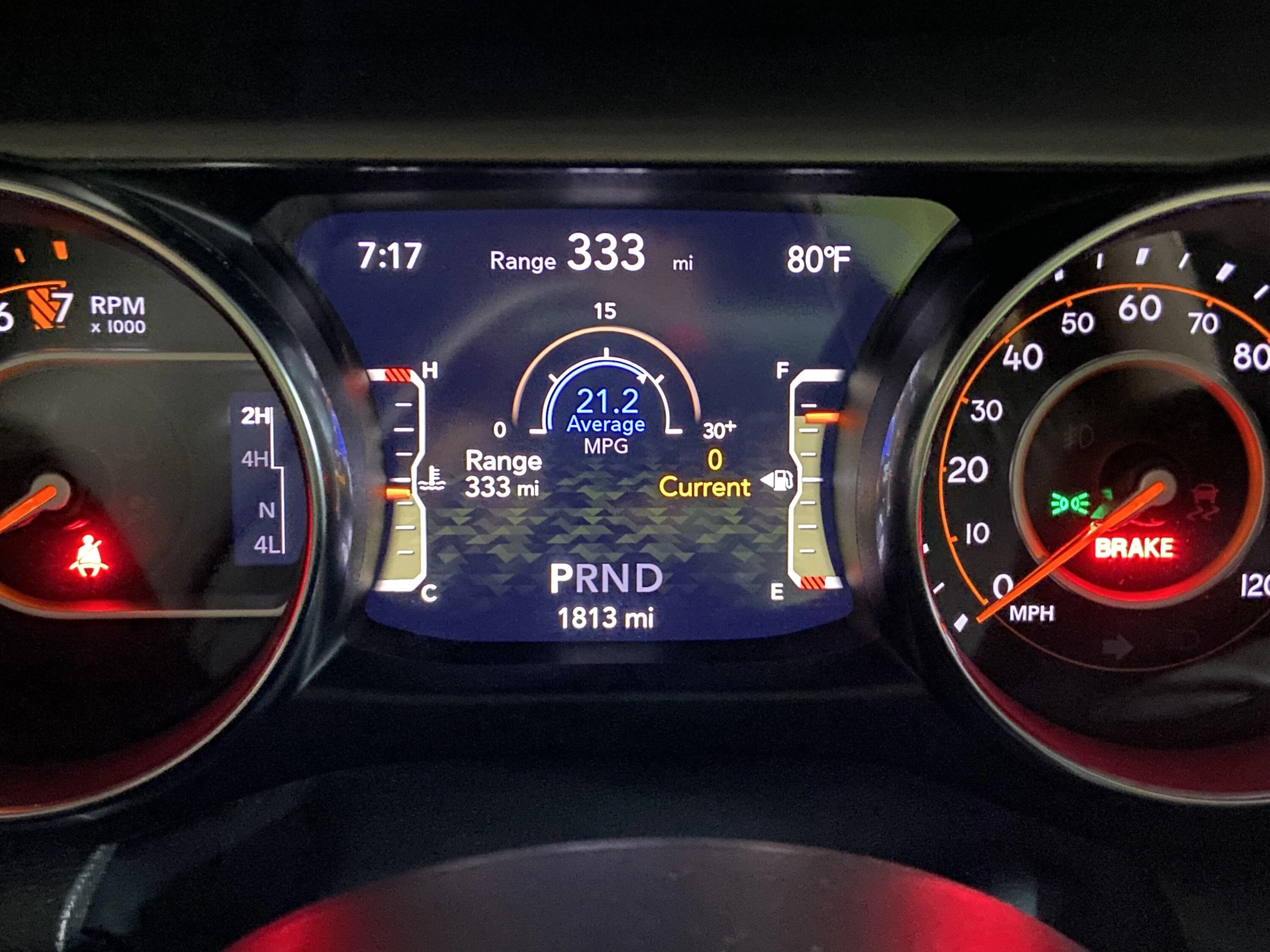 Jeep Gladiator Who's got my fuel mileage beat? FADA14CA-B26B-4BFF-B574-A925F3C2986B