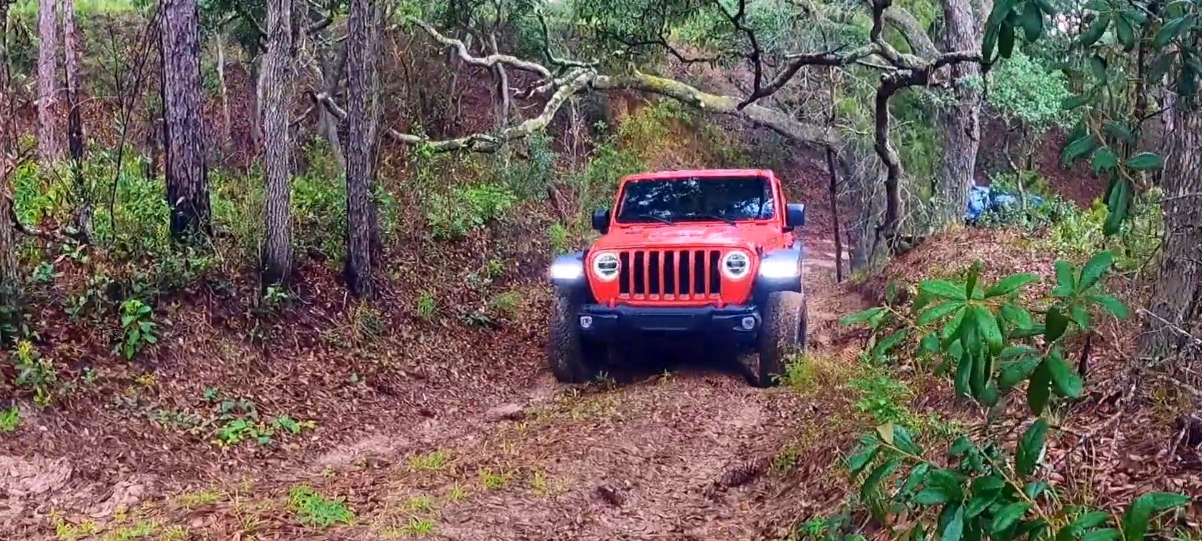 Jeep Gladiator Gladiator Glamour Shots Screenshot_20220619-093131_Gallery