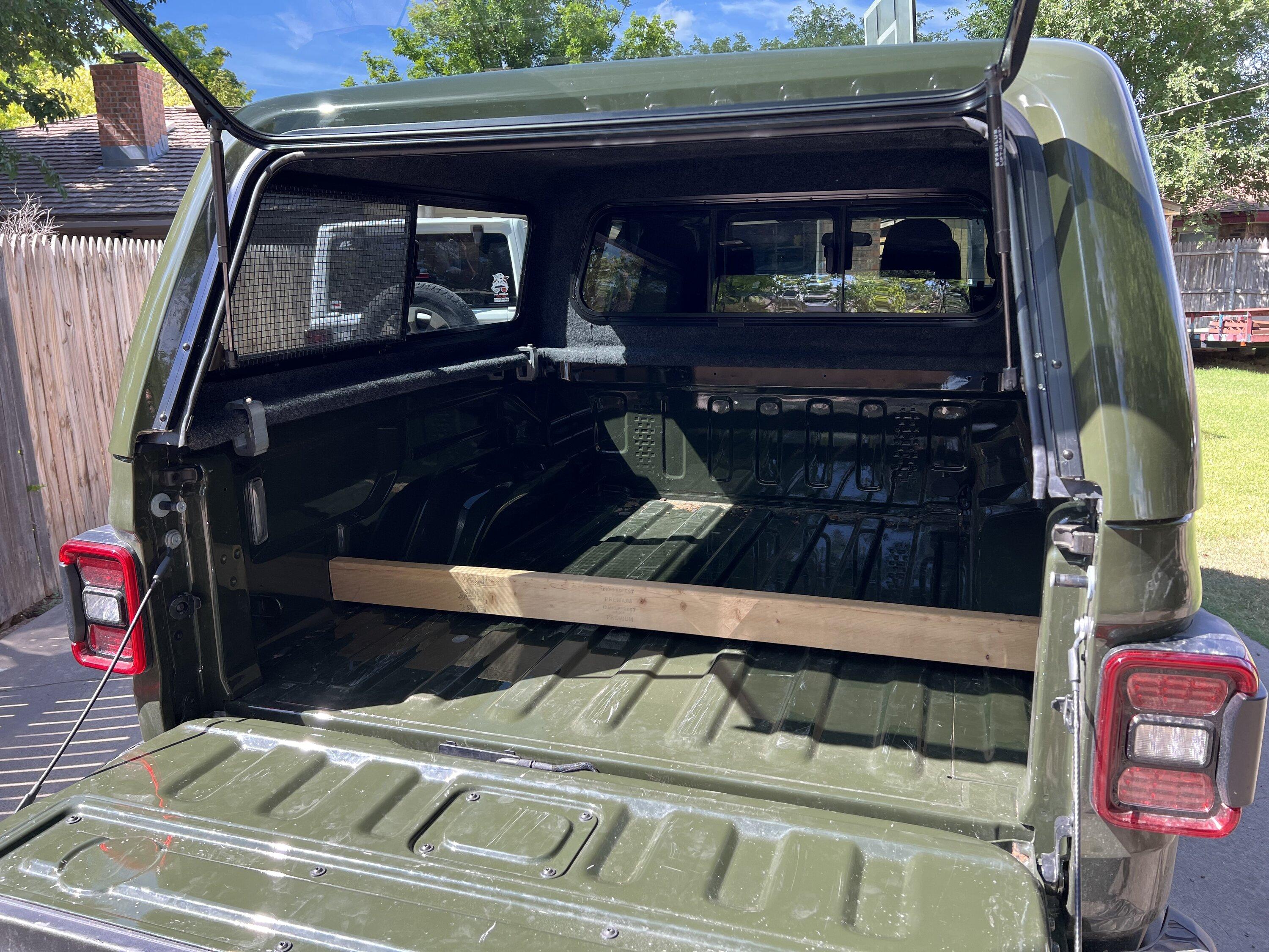 Jeep Gladiator Bought a new truck cap. 2FF200D3-B55B-4D3D-9552-066485B55578