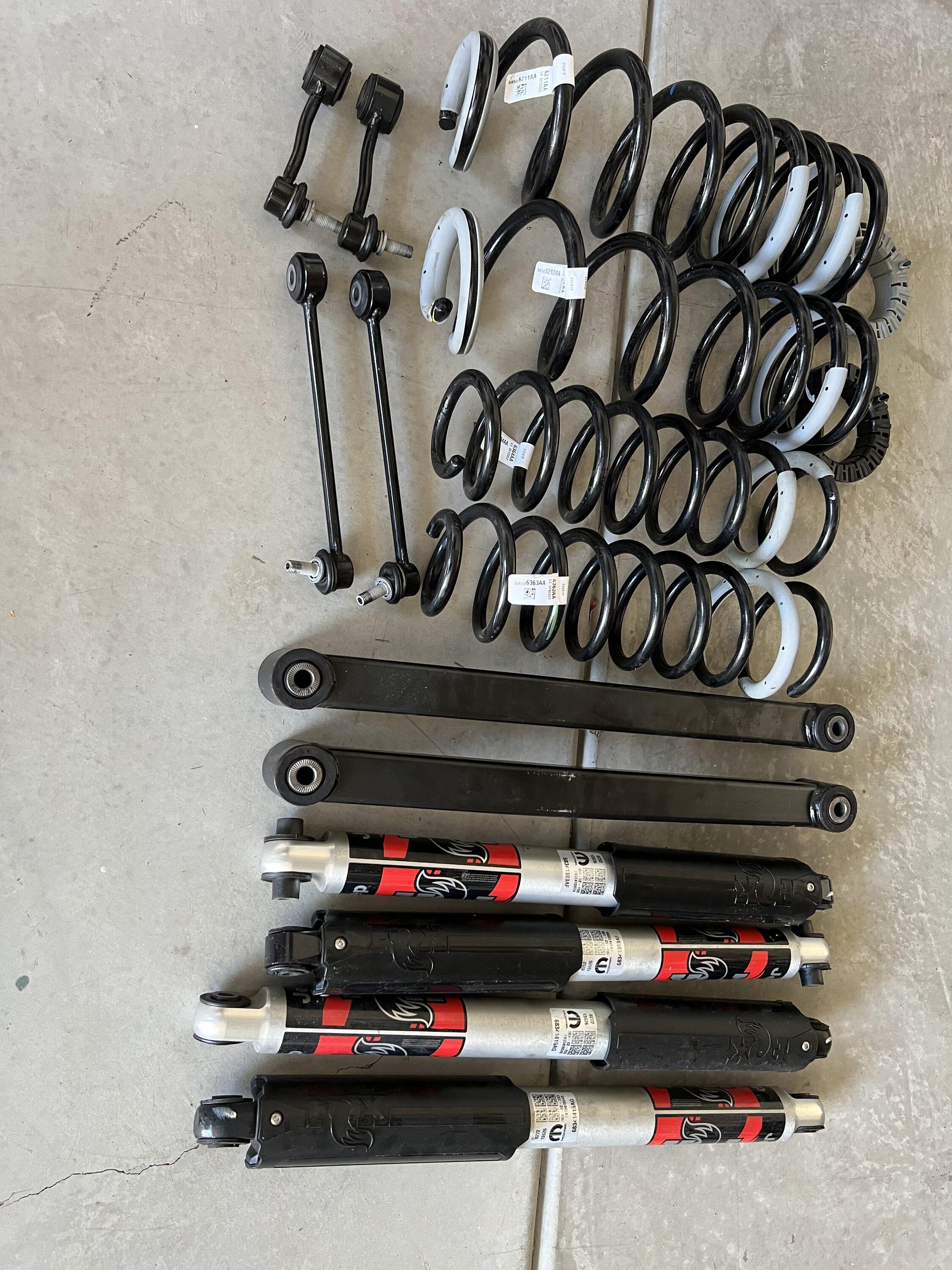 Jeep Gladiator Gladiator Rubicon Take Off Suspension Parts $150 F5FA4249-F2AC-4504-9847-07C9C4D4953A