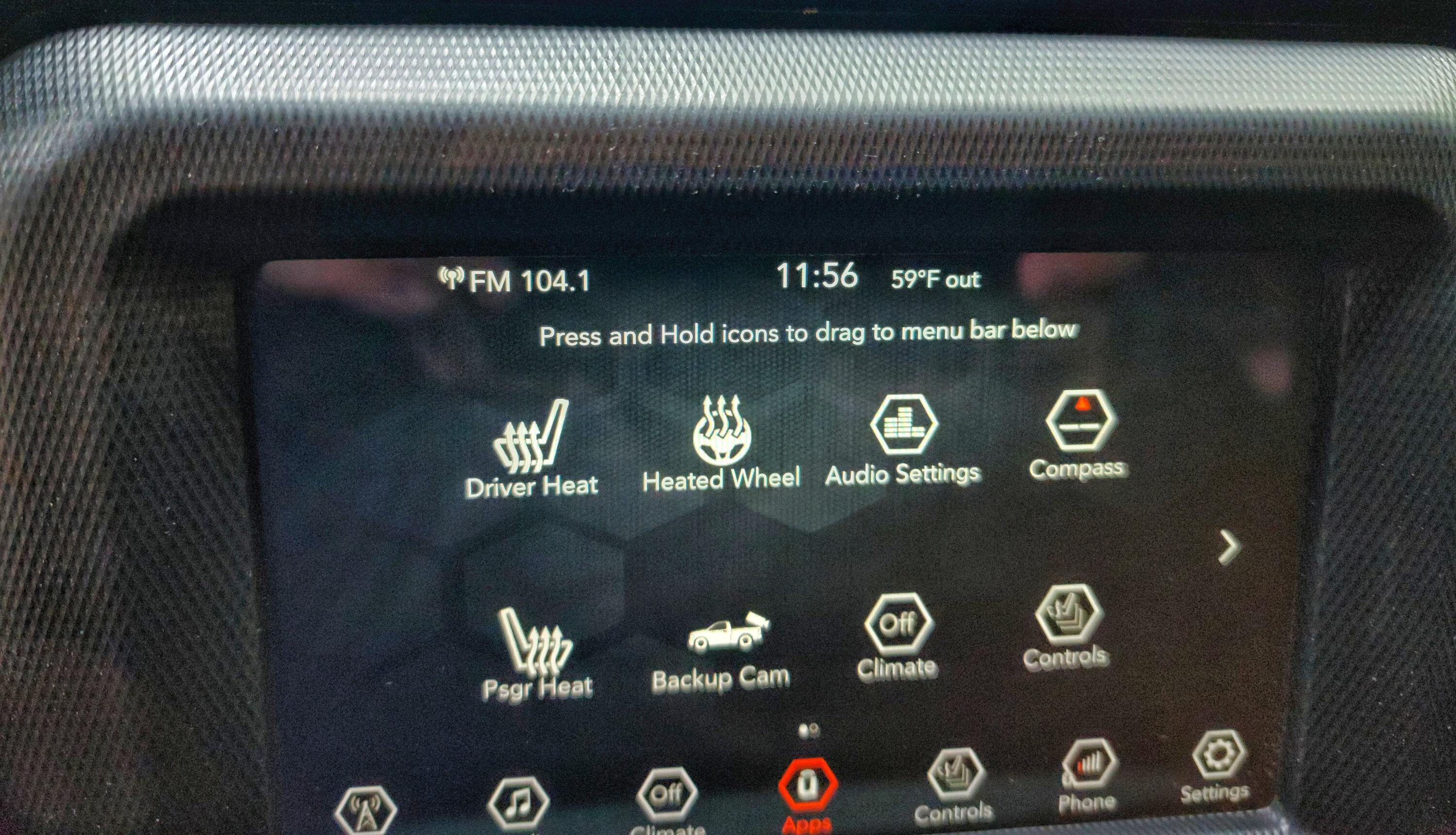 Jeep Gladiator 2021 Jeep Gladiator JT/JL 7" Uconnect Radio and Bezel-OPEN TO OFFERS 20220622_105215-01