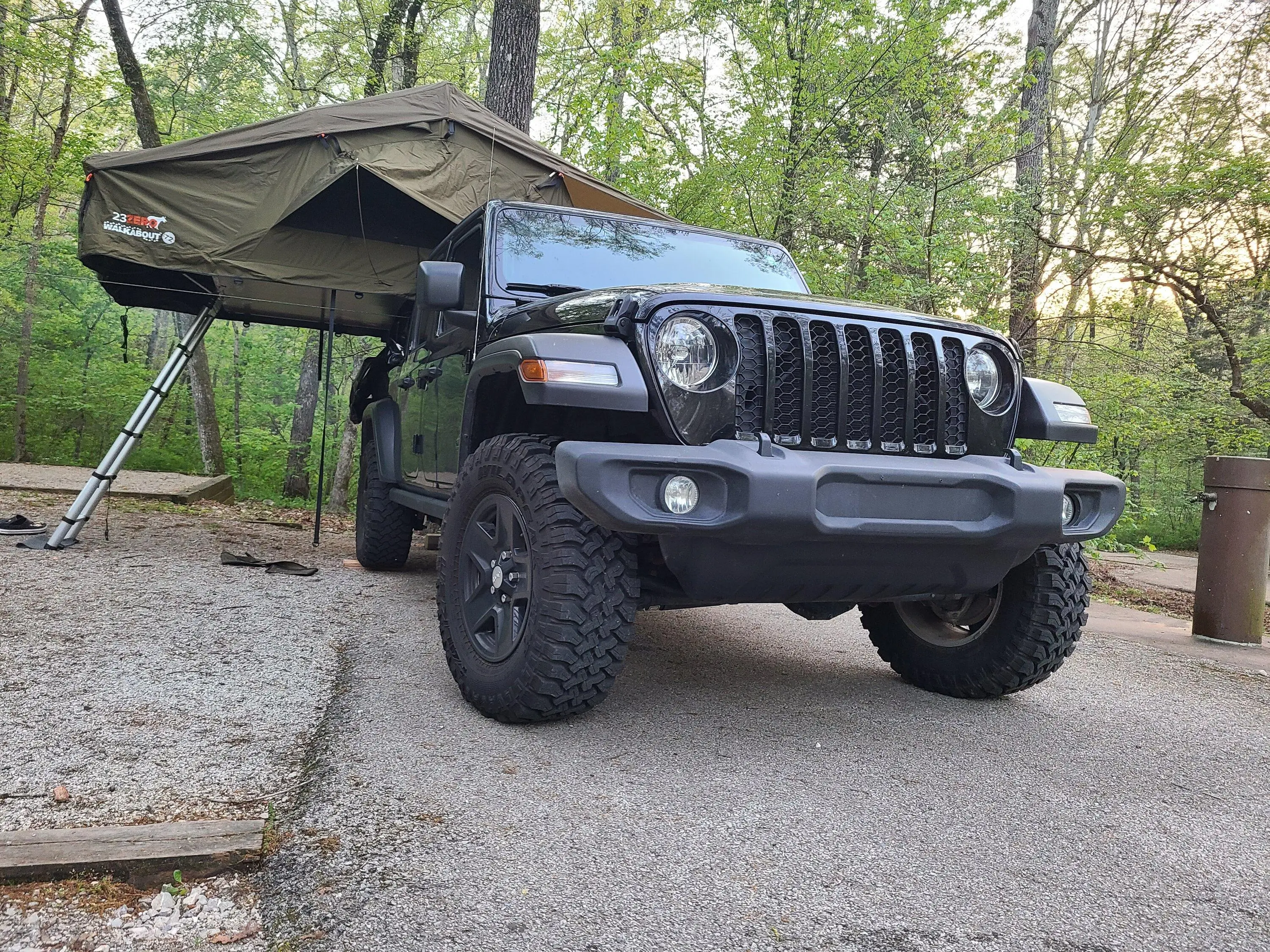 Jeep Gladiator BLACK Gladiator JT Club 20220507_195003