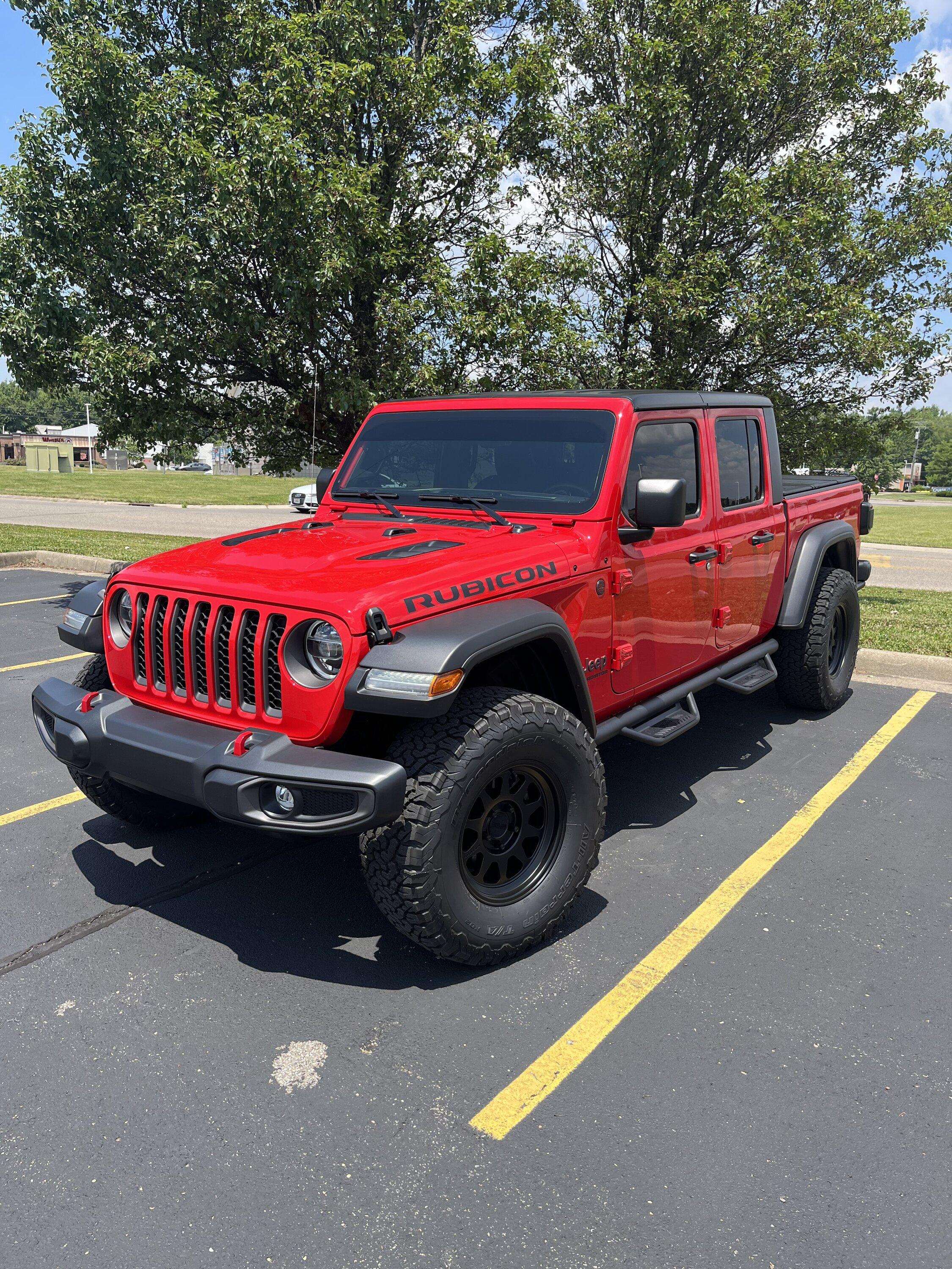 Jeep Gladiator Method Racing 316's with BF KO2's Jeep1