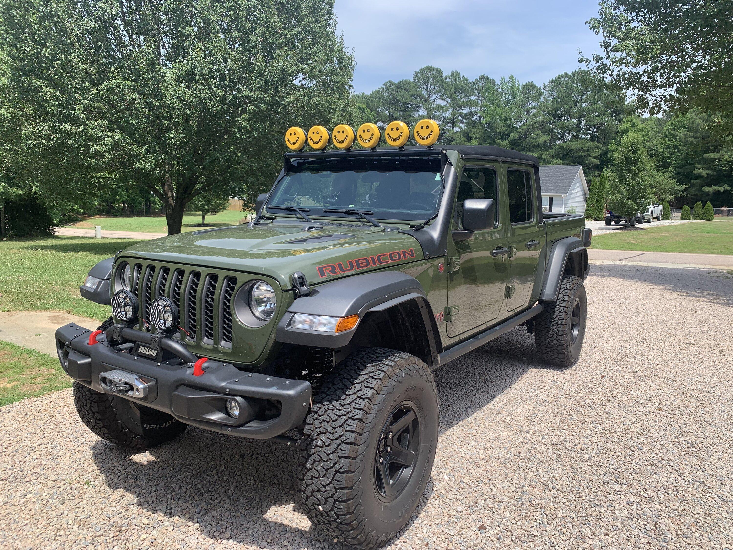 Jeep Gladiator Conventional KC (day lighter) light bars? 70B816D4-38B6-48C2-89B7-A061A9F0AF51