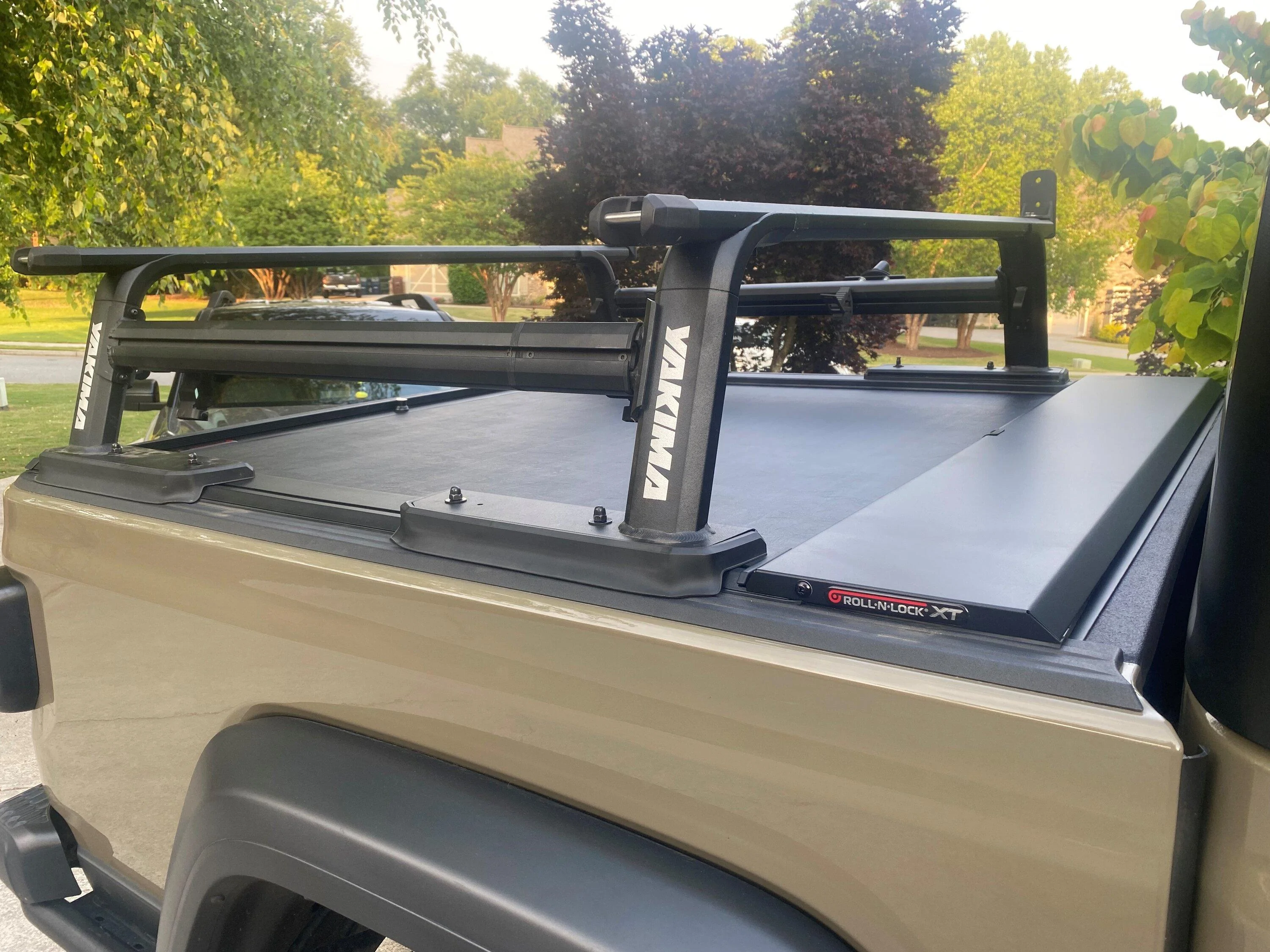 Jeep Gladiator Retractable Bed Cover with full length T-Slots/Tracks? aaa3