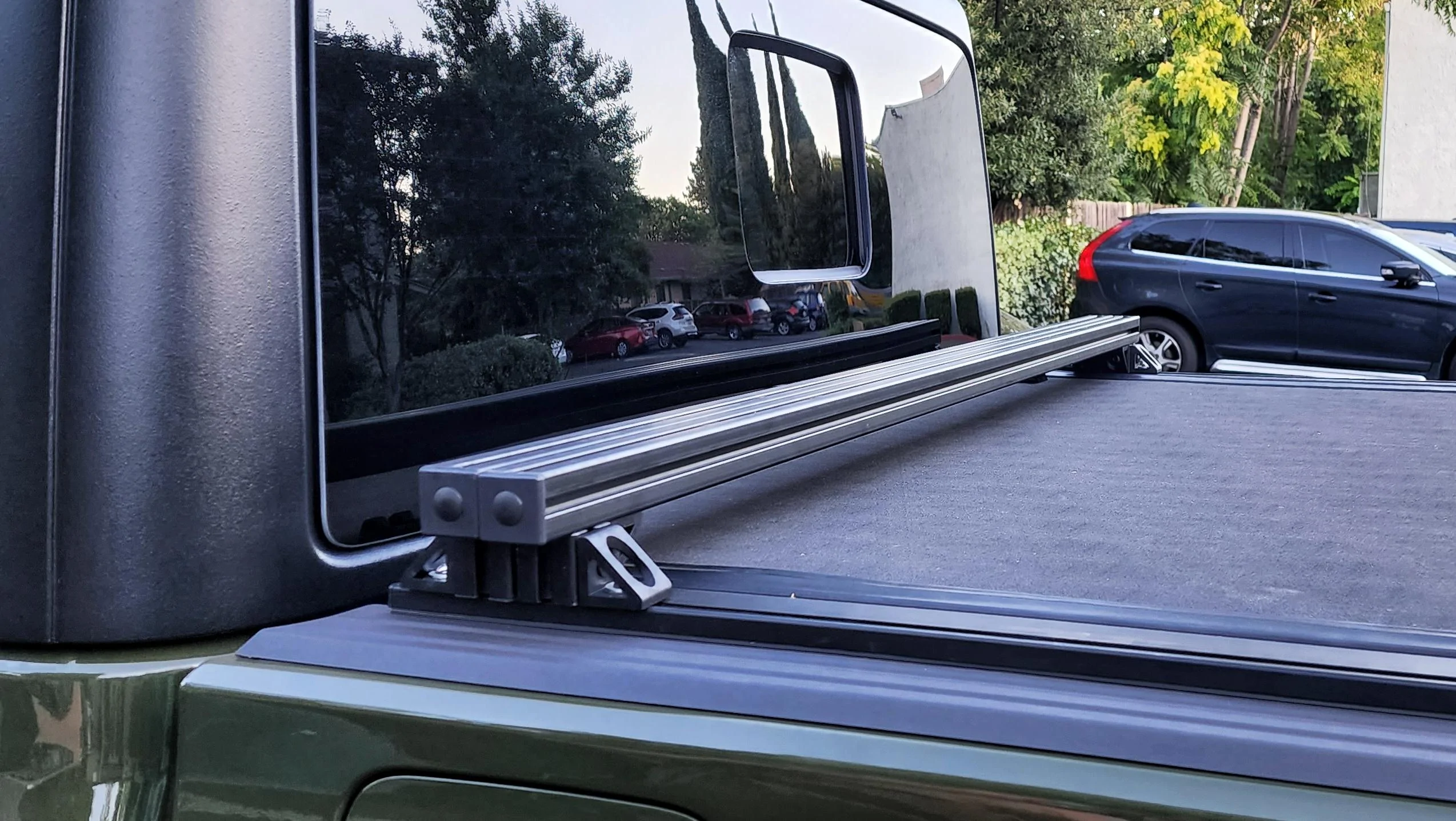 Jeep Gladiator DIY Aluminum Extrusion T Slot Rack for BAK Revolver x4s 20220623_062158-01