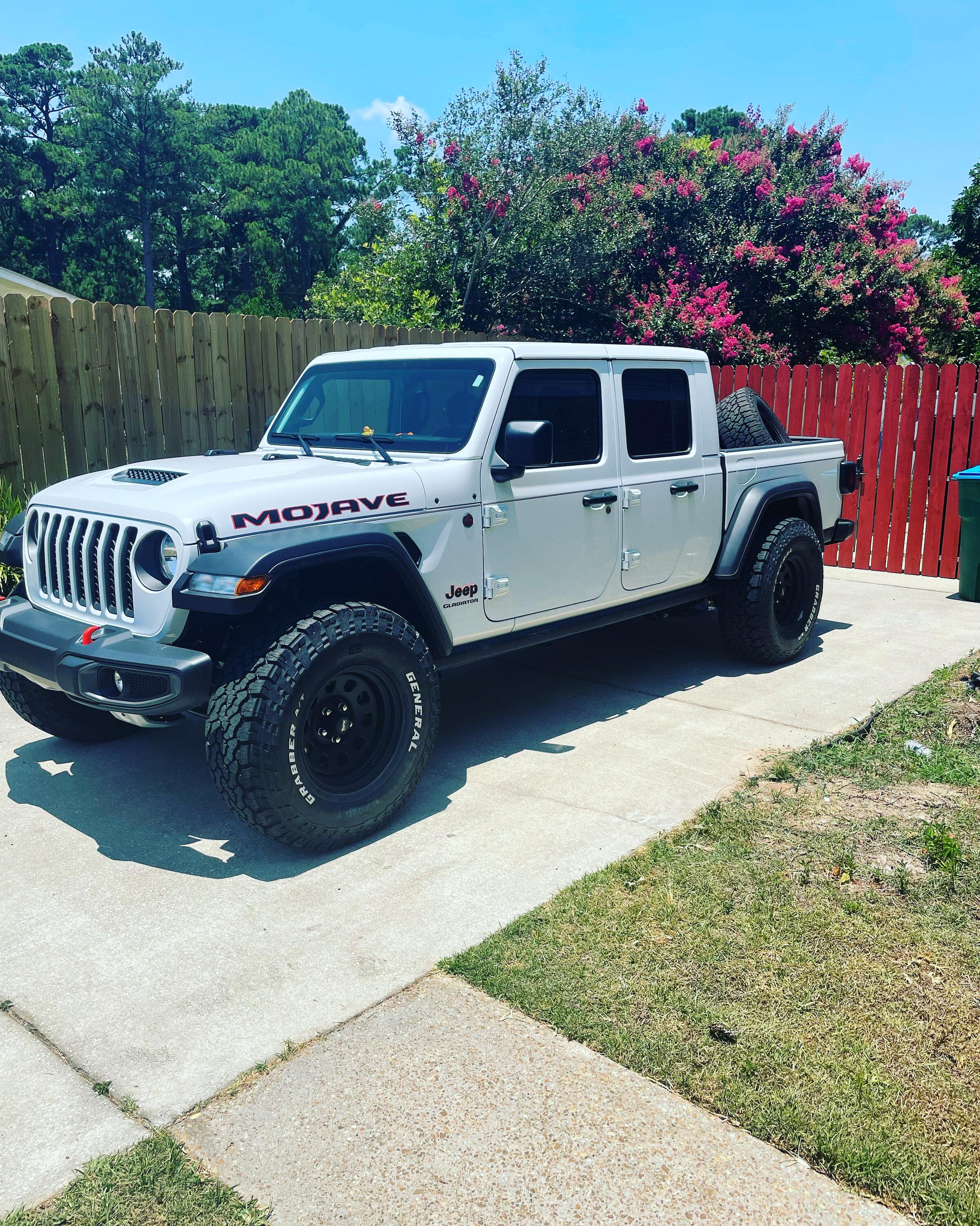 Jeep Gladiator MOJAVE Edition Gladiator JT Club 4BE19F81-5E4E-4761-96F0-D708E4B0790D