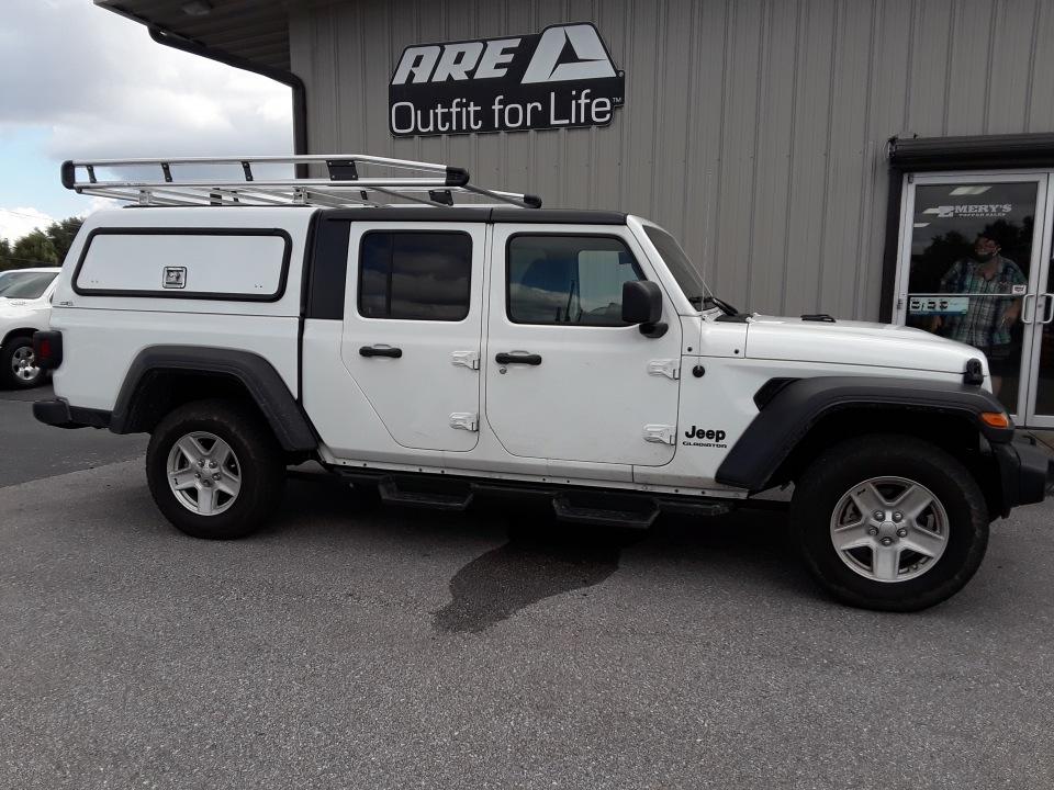 Jeep Gladiator Ordered ARE CX Evolve Truck Cap GladiatorWithAluRack