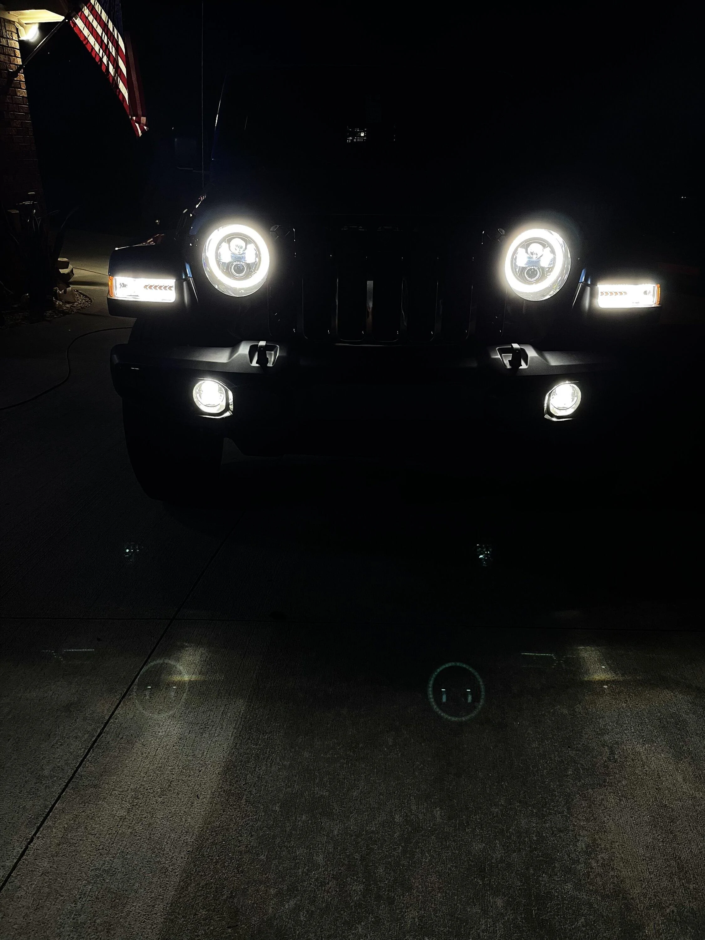 Jeep Gladiator HYDRO BLUE PEARL Gladiator JT Club 8E0E03CA-2F69-41CA-BB1B-D2E2749585D0