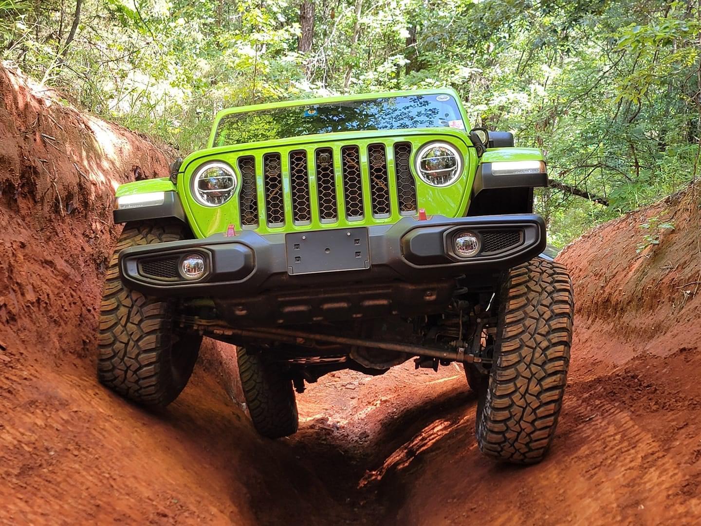 Jeep Gladiator GECKO GREEN Gladiator Club C868789F-D024-464E-AF32-64E66B0C1958