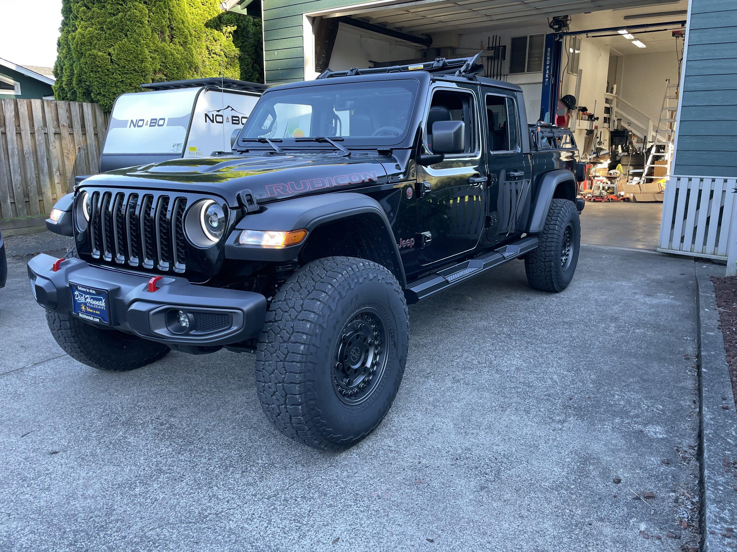 Jeep Gladiator **ALL NEW**  LOD Offroad Armor Lite Rock Sliders - Coming Soon!!! 4E044FE5-8C25-4932-A91F-B2A17F6859A2