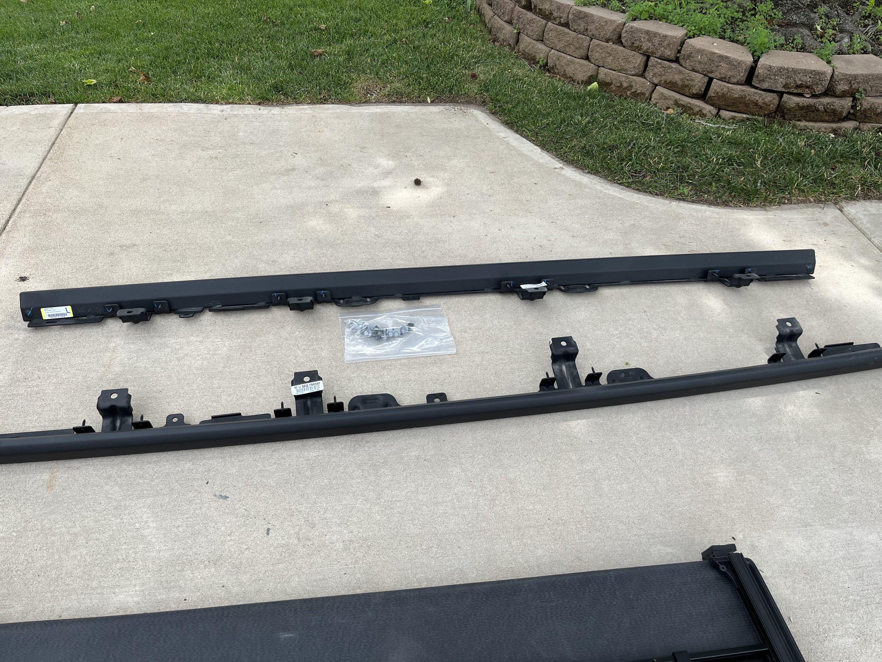 Jeep Gladiator 2022 Mojave Side Rails MSlRails