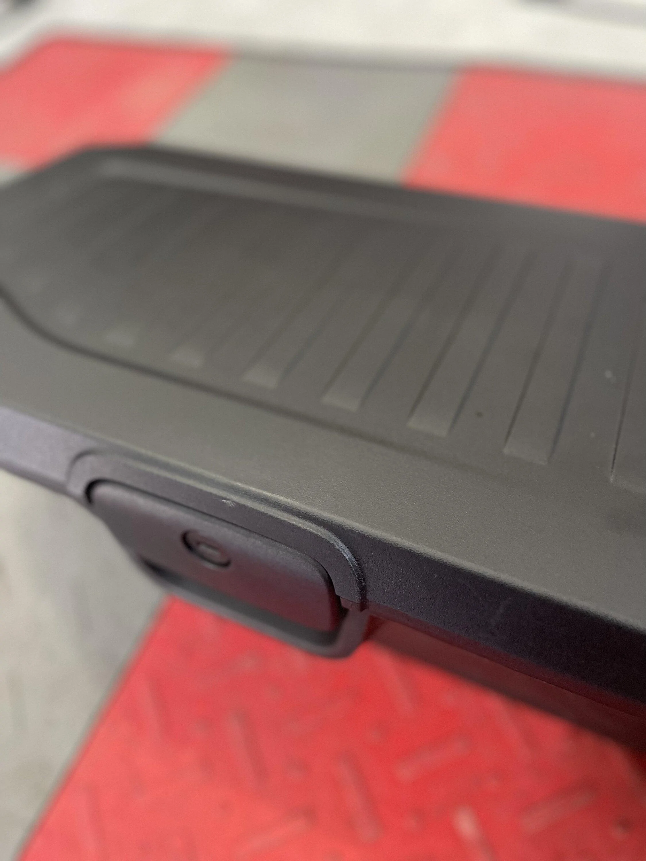 Jeep Gladiator Under seat locking storage bin OEM C2740C90-37CA-41ED-91A6-76CD74C0892C