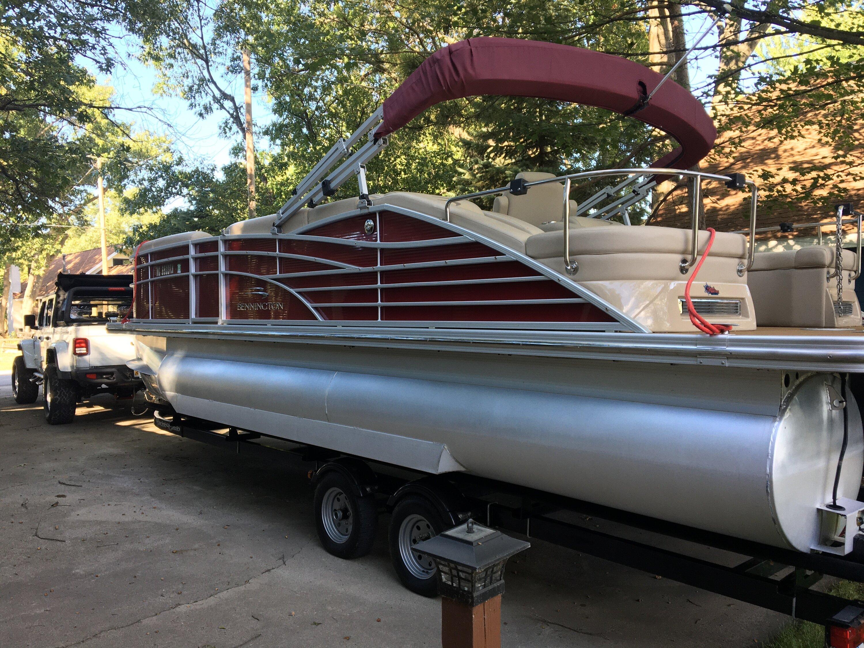 Jeep Gladiator Let's see the boats you’re towing with your Gladiator Bennington end of season clean