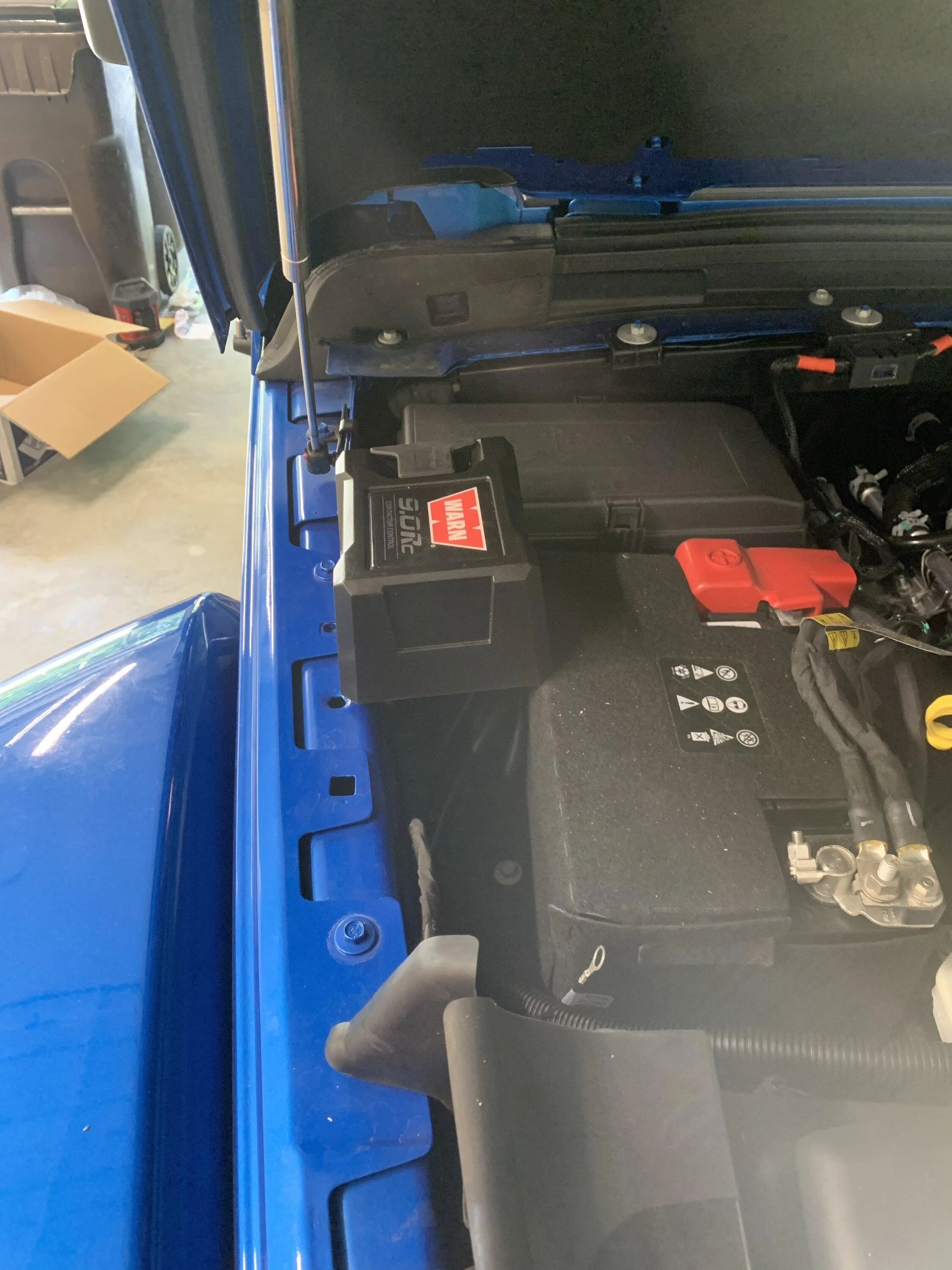 Jeep Gladiator Install 9000 lb. Warn winch on Mojave  plastic bumper, record time and zero sag! E97EB948-8986-415E-9416-5B87BFCF9404