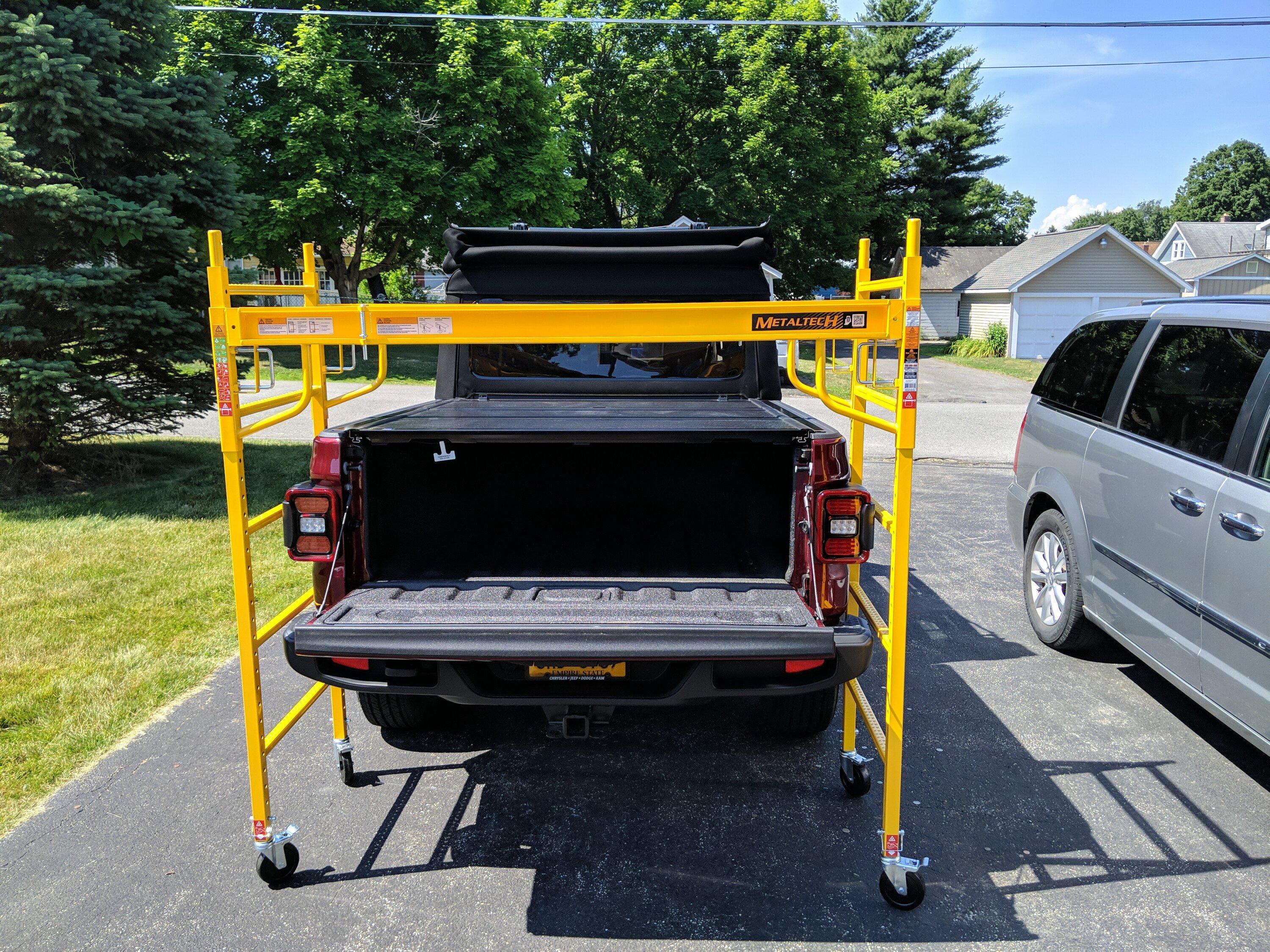 Jeep Gladiator Scaffold for hard top removal and storage IMG_20220626_104111