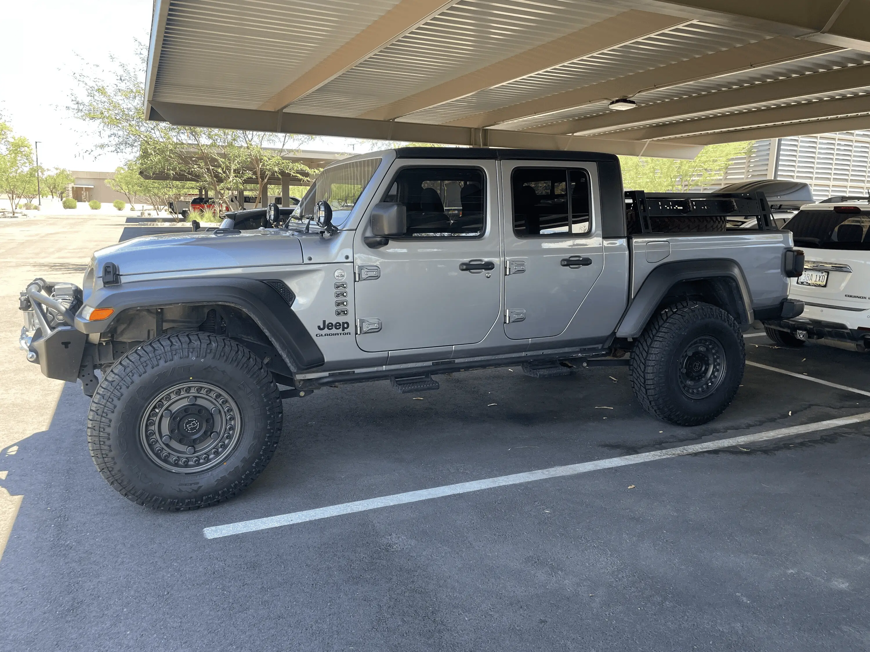Jeep Gladiator 37 Milestar Patagonia XTs. 1656361307702