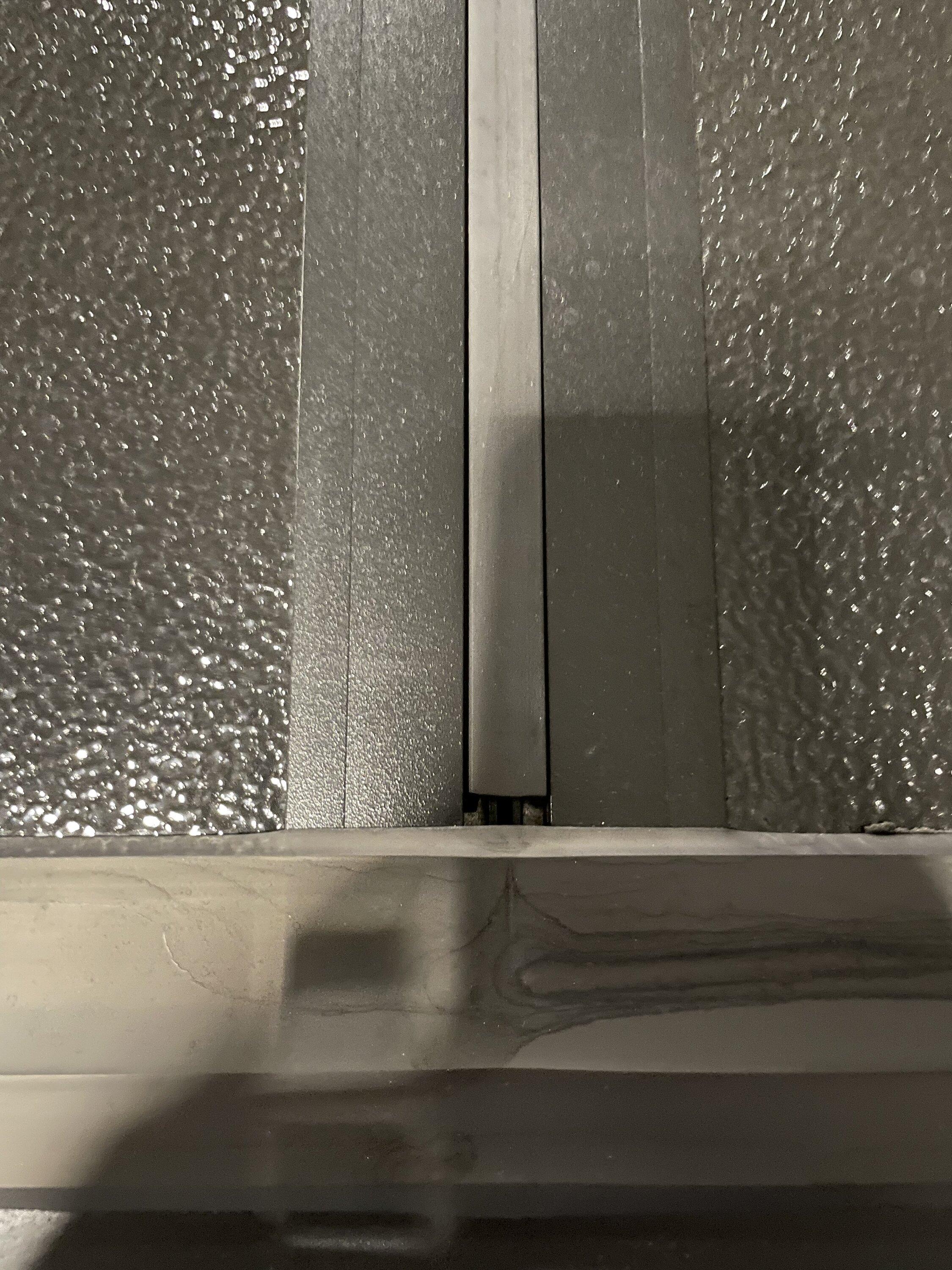 Jeep Gladiator Gator EFX tonneau cover. 1797B694-1DE9-4E7D-BF56-28CDB180D7AE