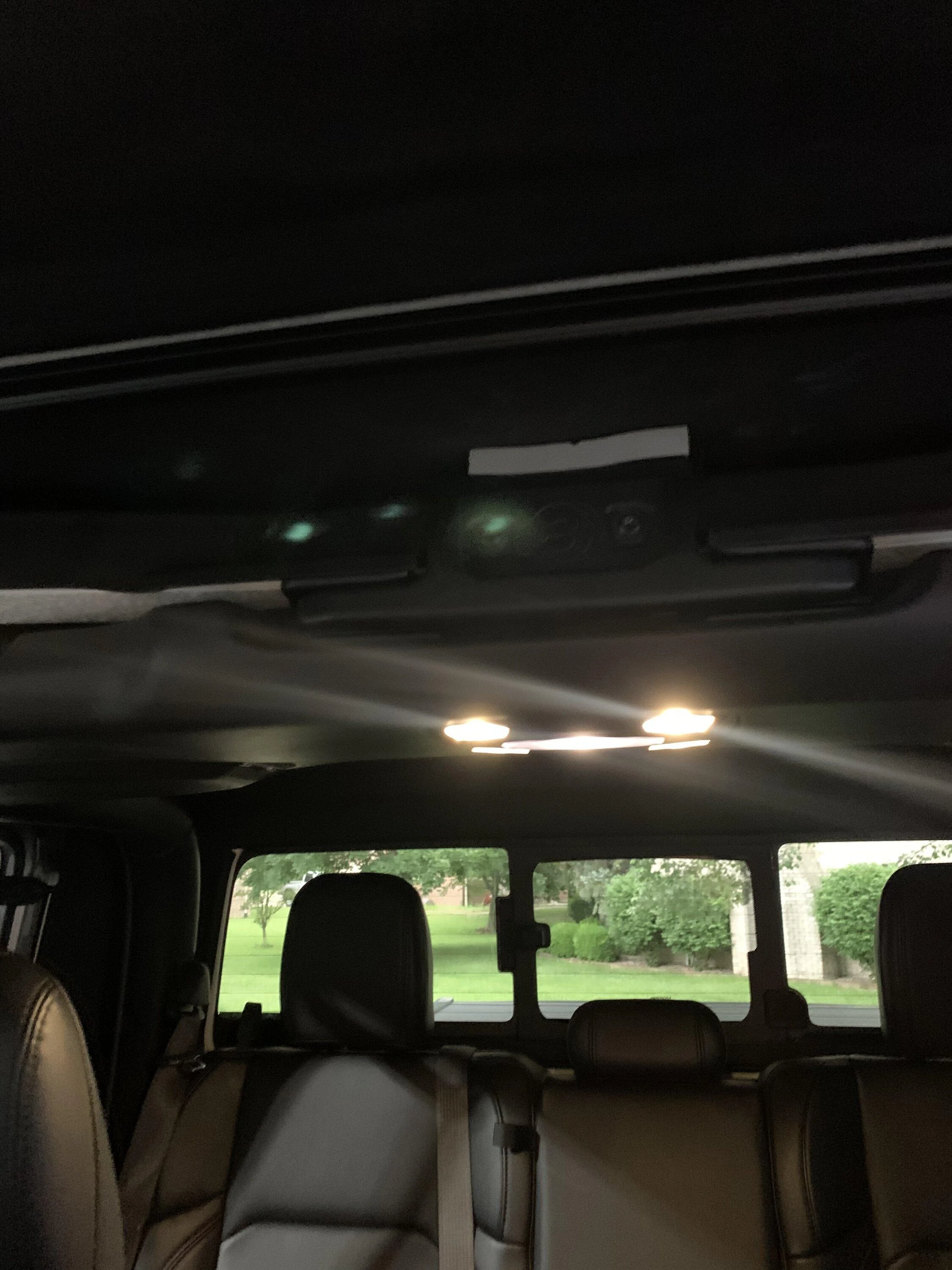 Jeep Gladiator Where do you carry Freedom Panels in the vehicle? 9223B23C-2481-4C17-A50C-6837BE669E94