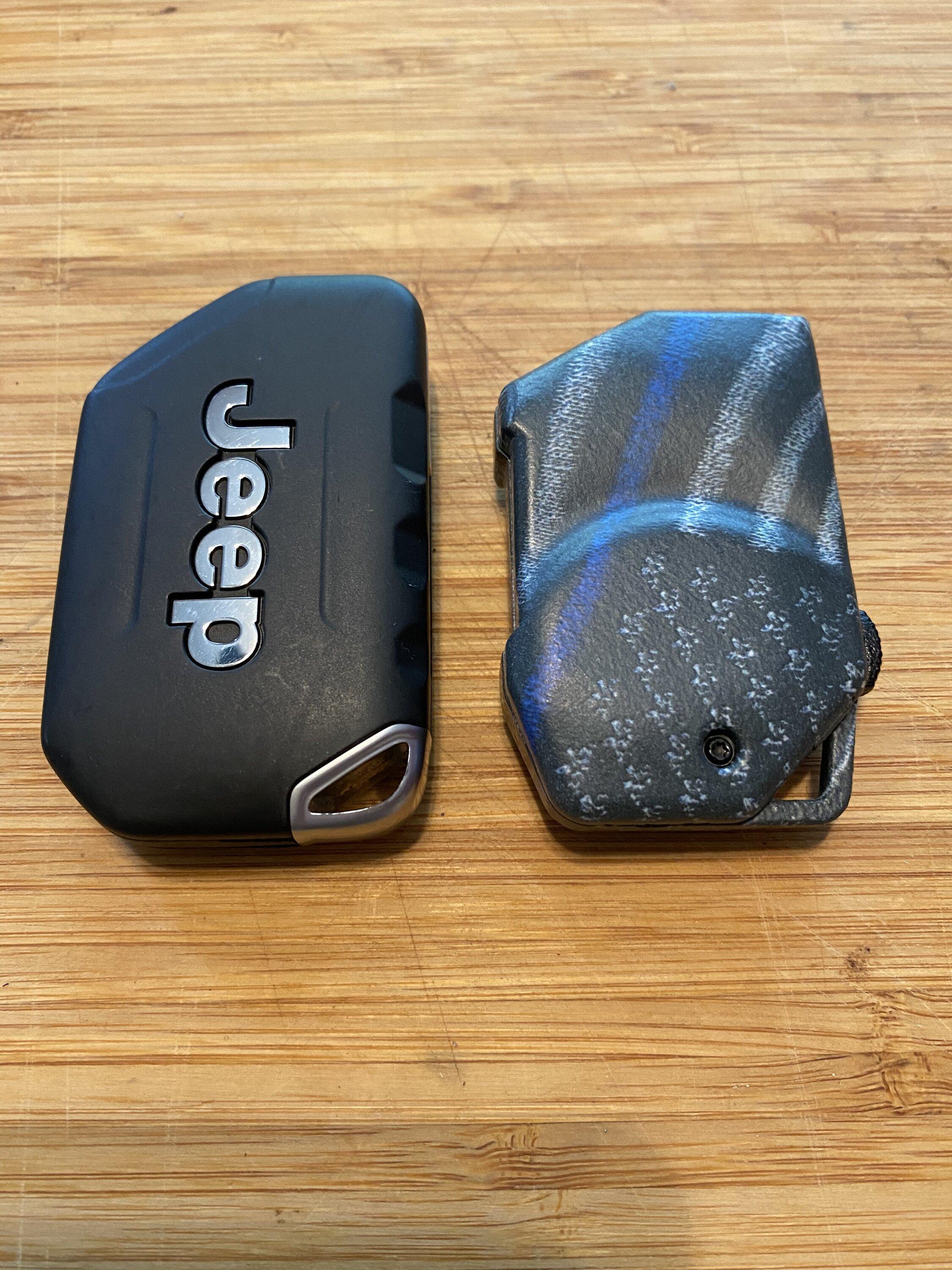 Jeep Gladiator ?‍♀️ For Our Heroes ---Thin Line Fob Series... Our ❤️'s are with you! backsideblueS+