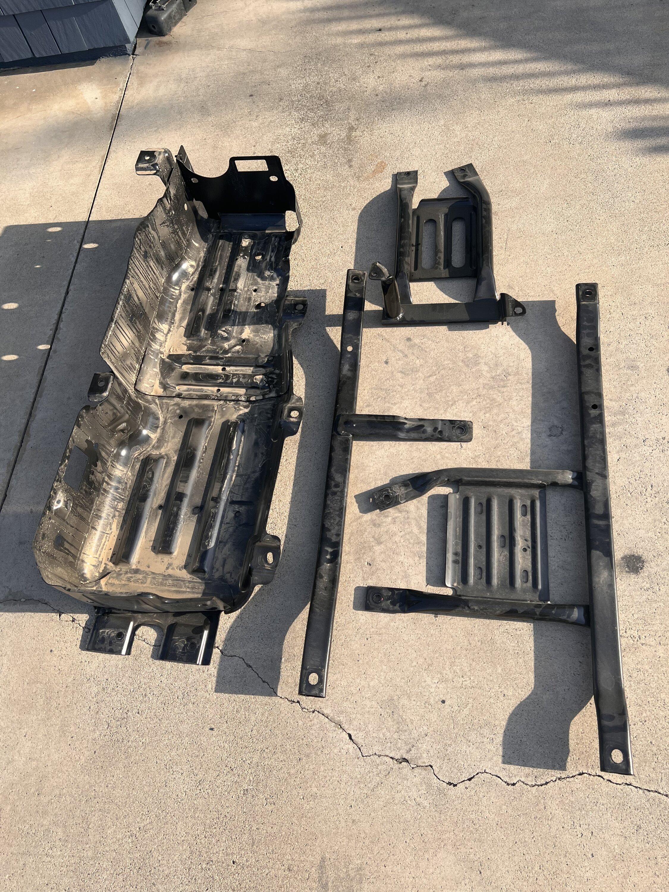 Jeep Gladiator Diesel Rubicon Skid Plates - swap for redbull or Porsche B074D4A3-D224-45CD-847F-05CED1541B3D