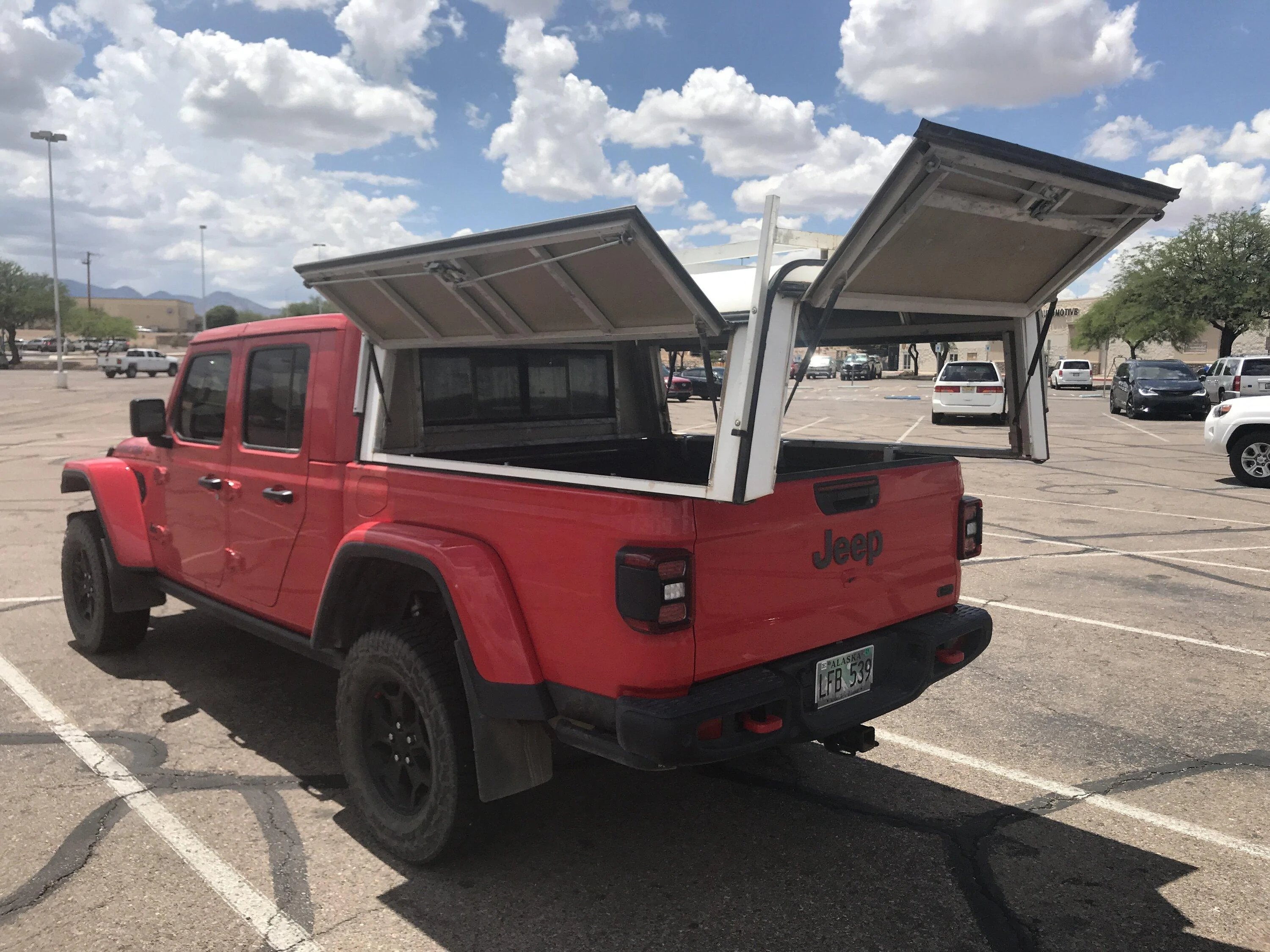 Jeep Gladiator Operation  "Cheap topper": Warning... this is in process... 6558BDD1-ED7B-4C9D-A3A8-5BE6E0417F0D