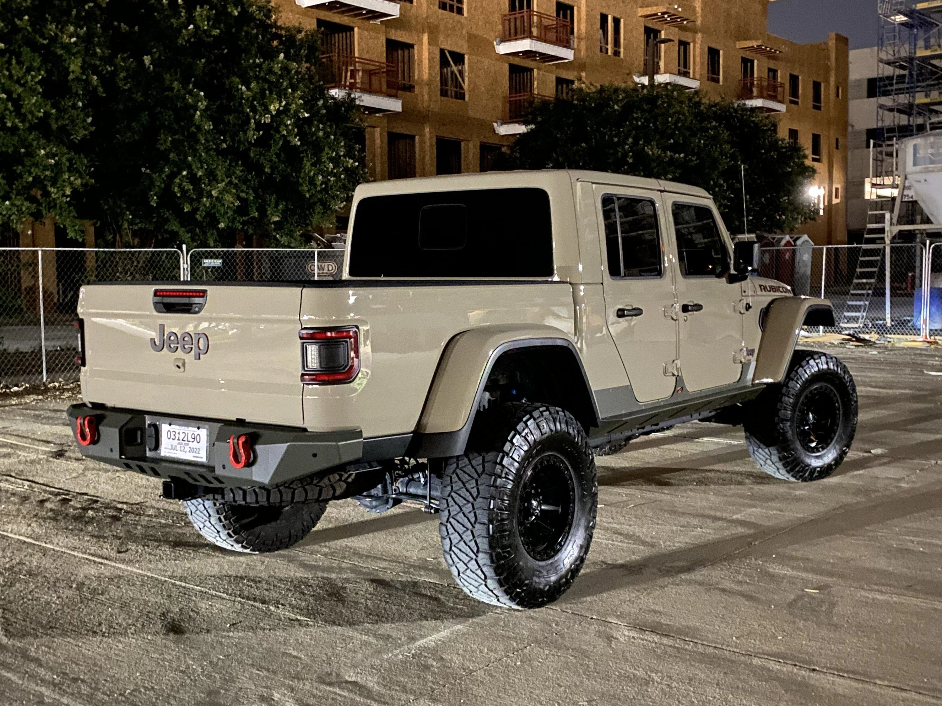 Jeep Gladiator GOBI Gladiator JT Club 286C66EF-A4D3-41E7-A78A-936927F923CF