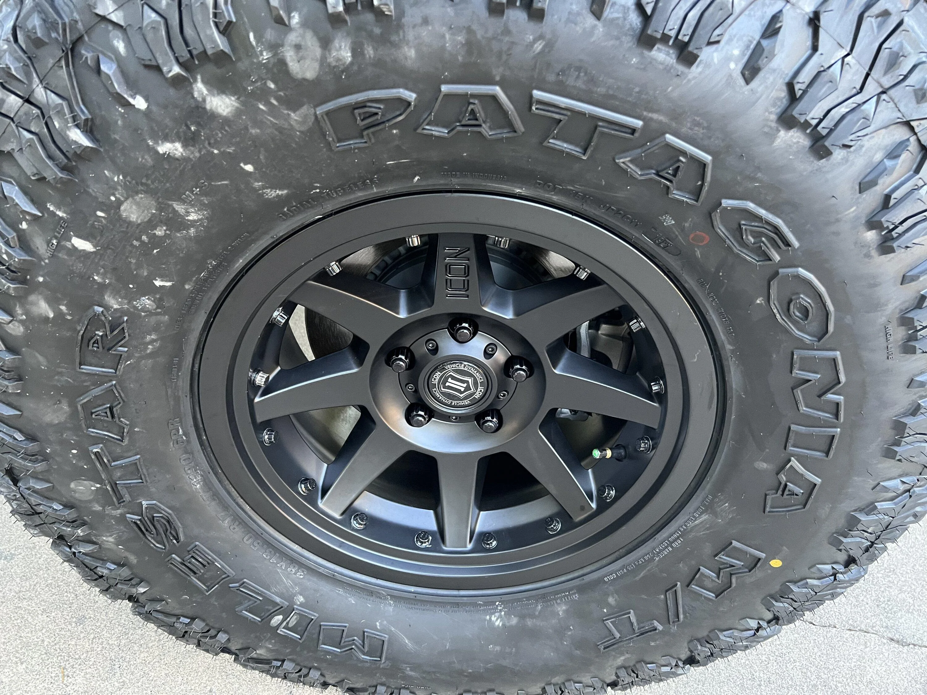 Jeep Gladiator Are the Icon Rebound PROs the Ultimate Beadlocks? - Video 940A5F33-356B-4EA4-919B-5C5180D0A1C8