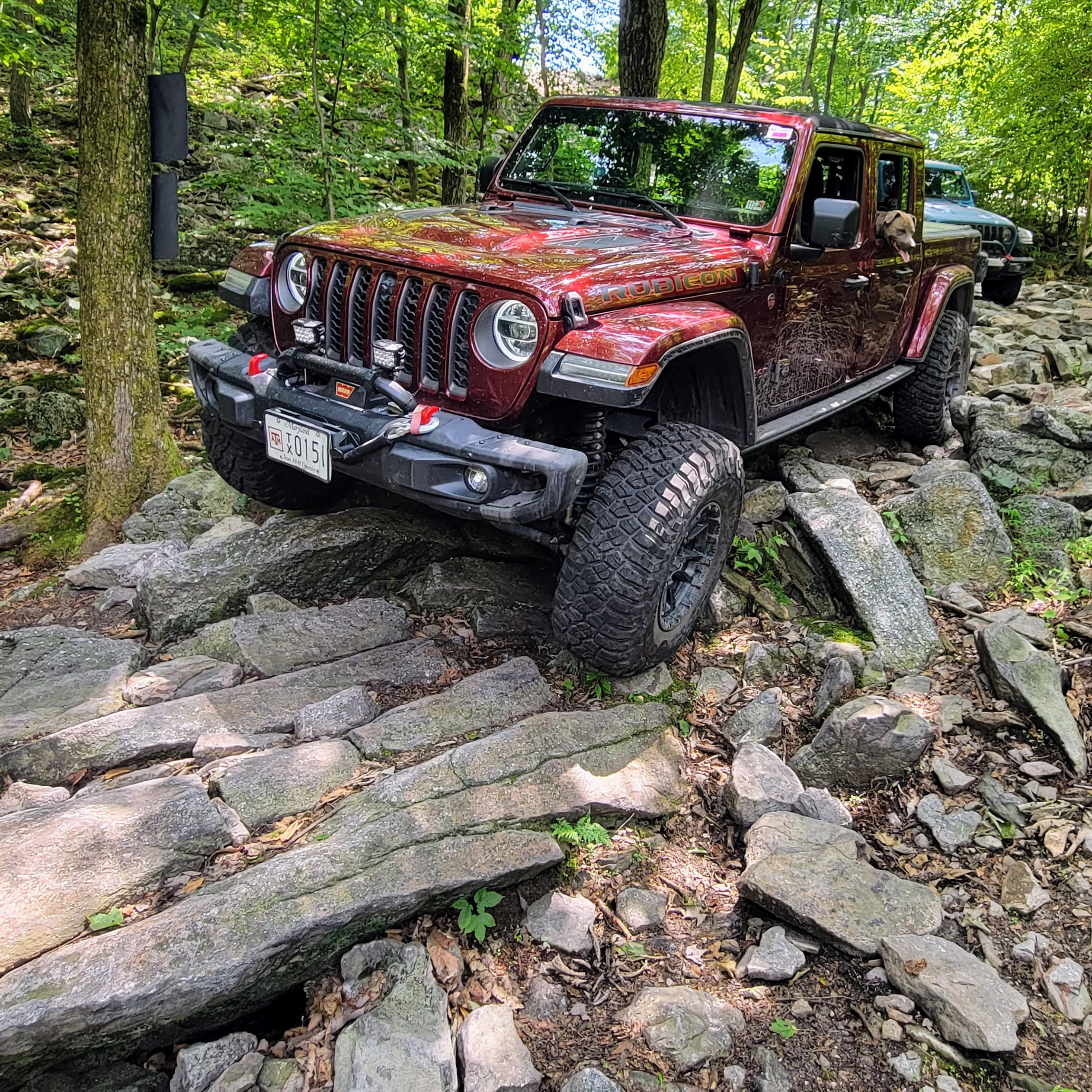 Jeep Gladiator Snazzberry Gladiator JT club 20220701_134222