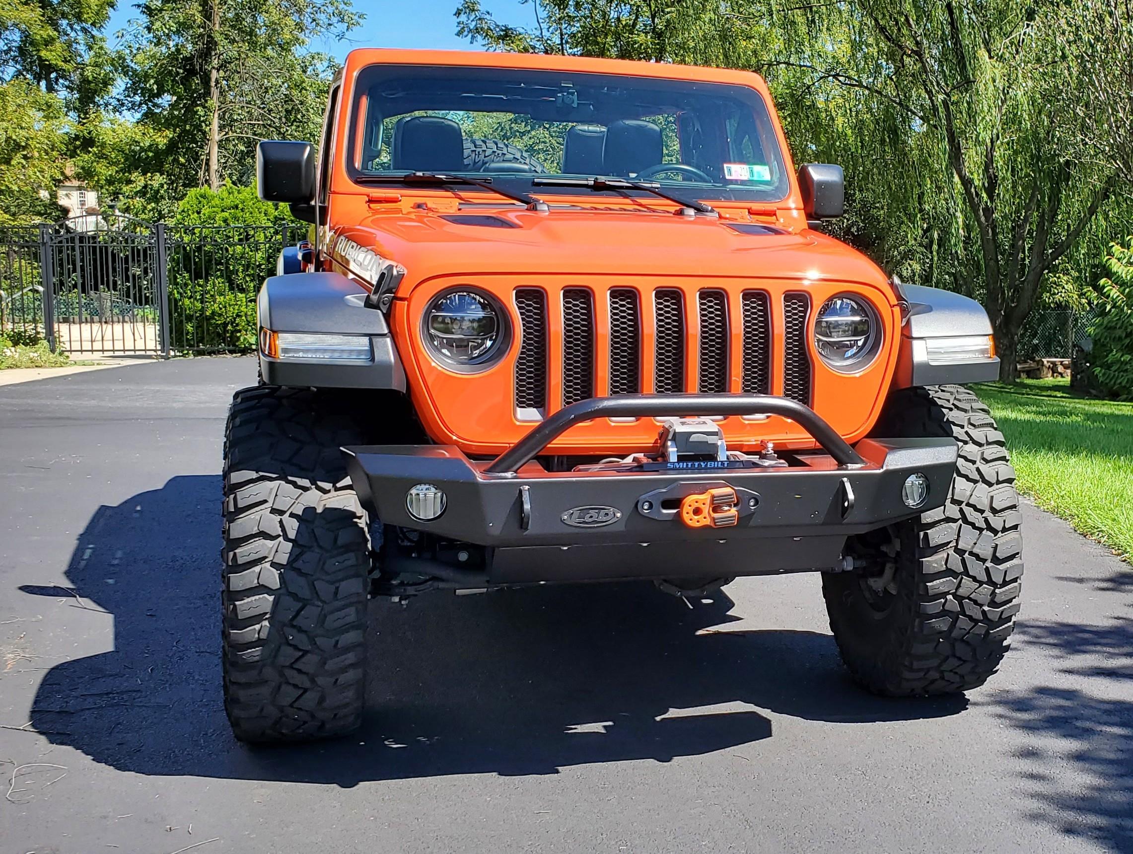 Jeep Gladiator LOD Signature Series Mid Width winch bumper $450 20200905_120706