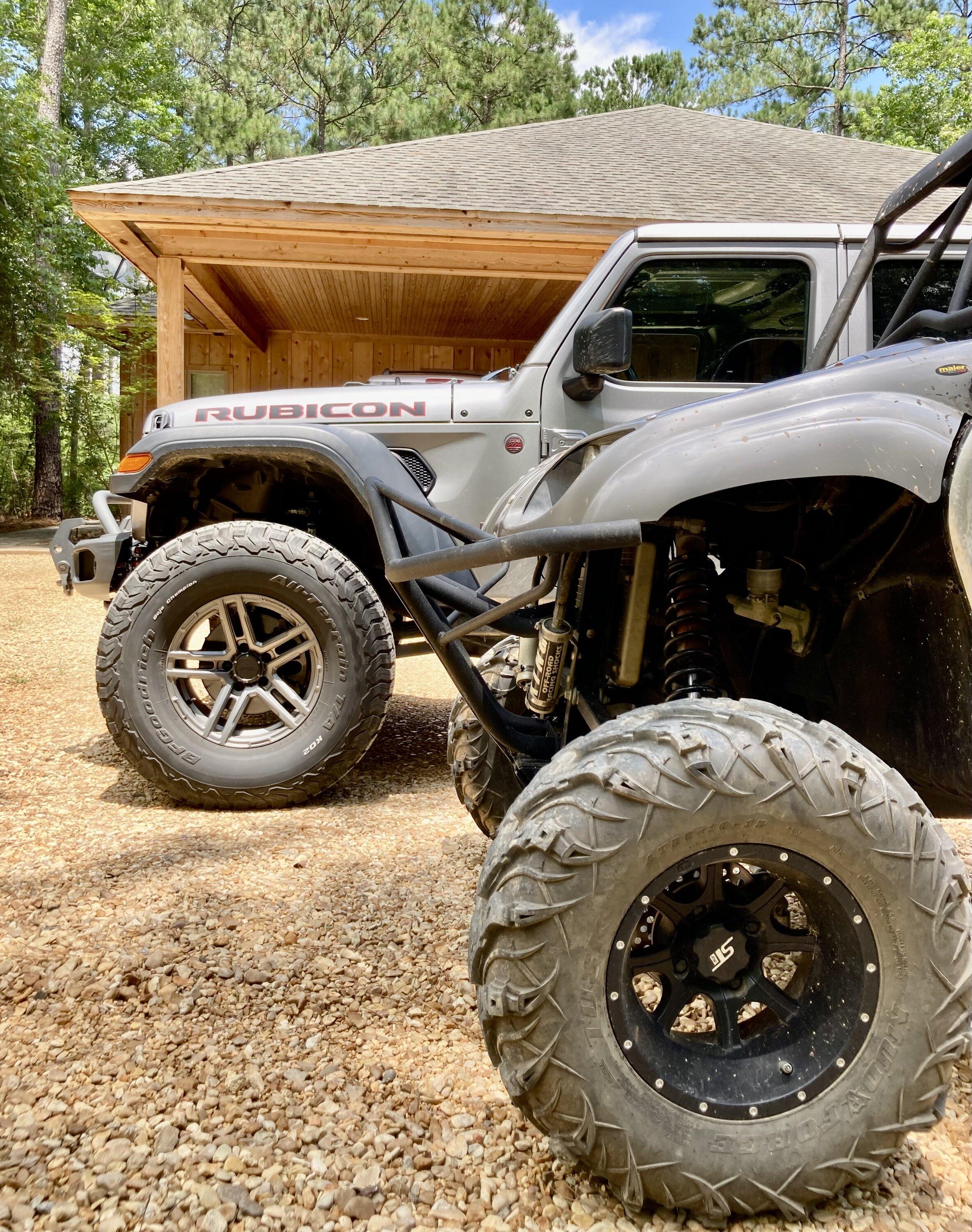 Jeep Gladiator Lets see all those Gladiators with lifts and bigger tires! 9D8C6B06-B4D5-48CF-83F7-656EF6A6118C