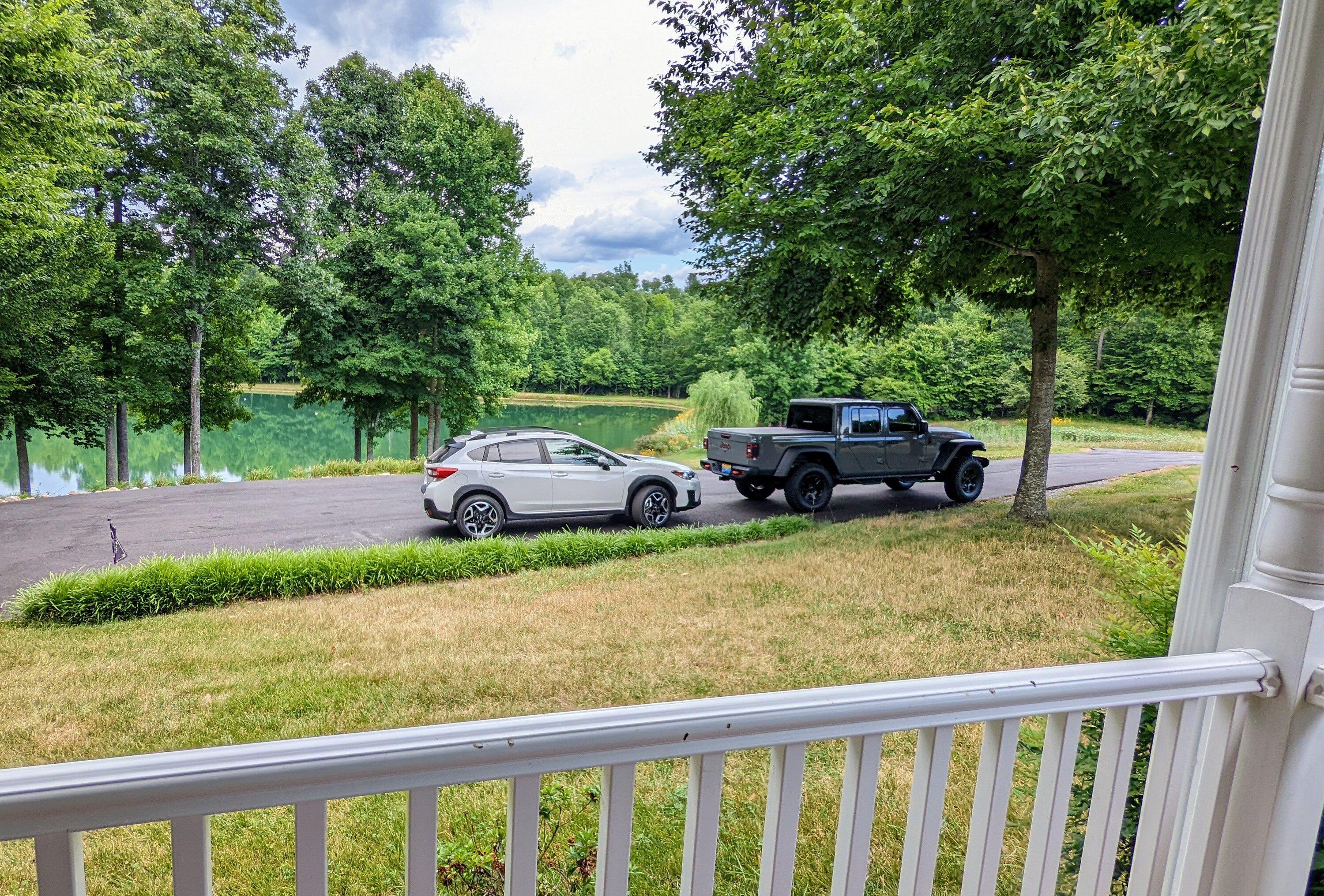 Jeep Gladiator Other cars parking next to your jeep PXL_20220702_201116497~3