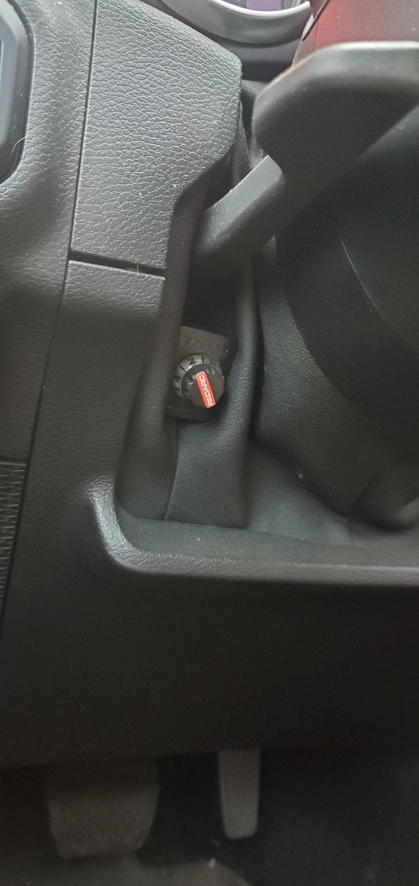 Jeep Gladiator Redarc towing install 20220703_061357