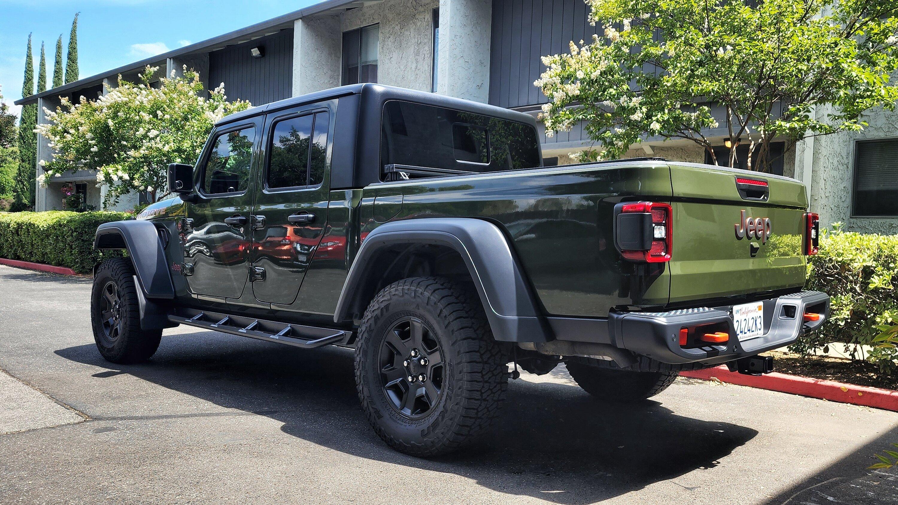 Jeep Gladiator Andrew's 2022 Sarge Green Mojave - Northern CA 20220703_114255-01-01