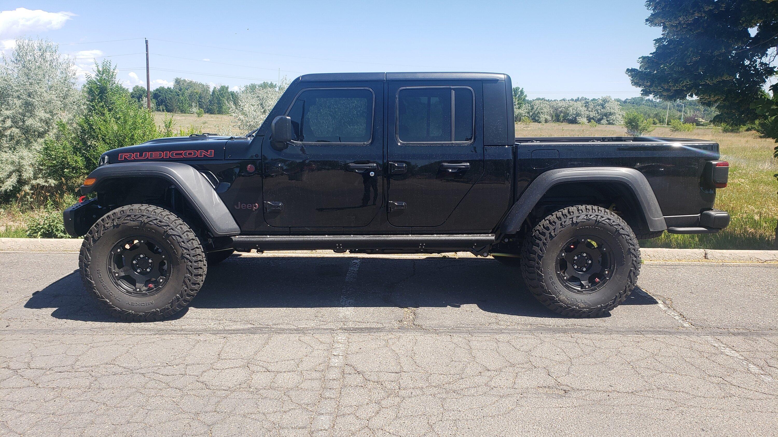 Jeep Gladiator Just me saving pictures 20220702_105708