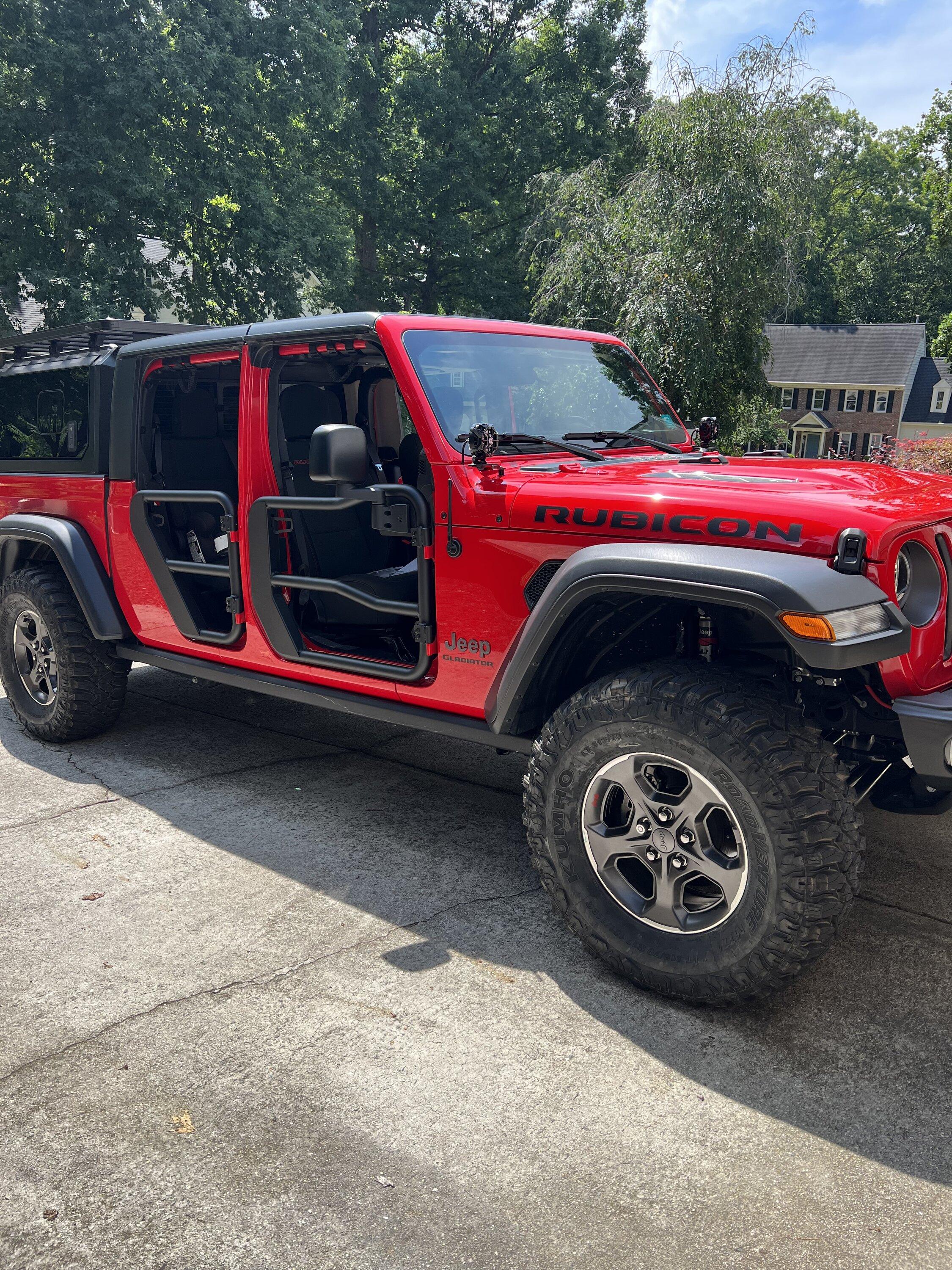 Jeep Gladiator They're real, and they're spectacular. $1100 on sale 315/70r17 kumho mt71 4C8810D3-7080-48F9-9531-5E77799A5D9A