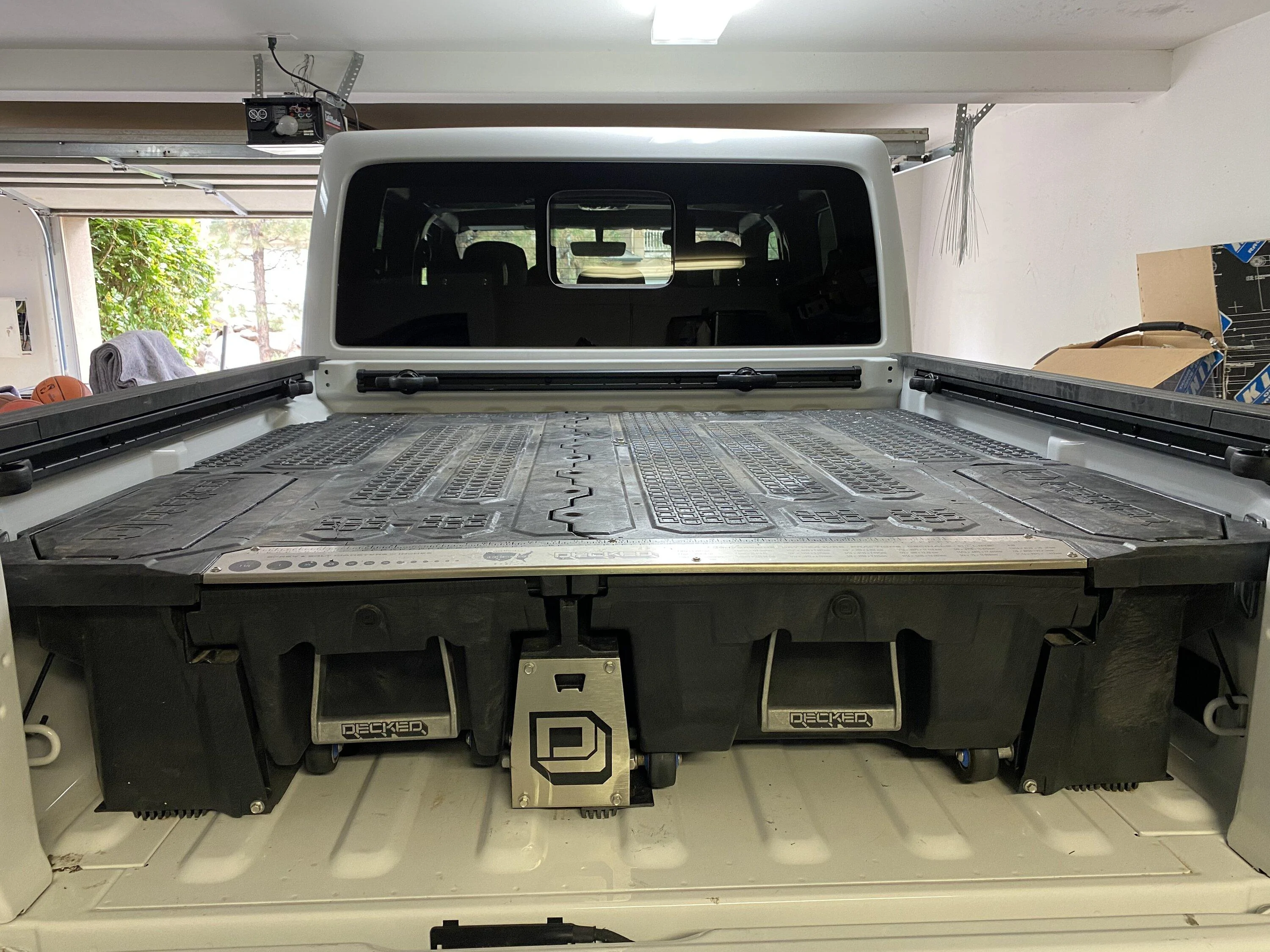Jeep Gladiator Decked Drawer System CF61F5EE-FE32-47CA-9877-46FC8A31D8E5
