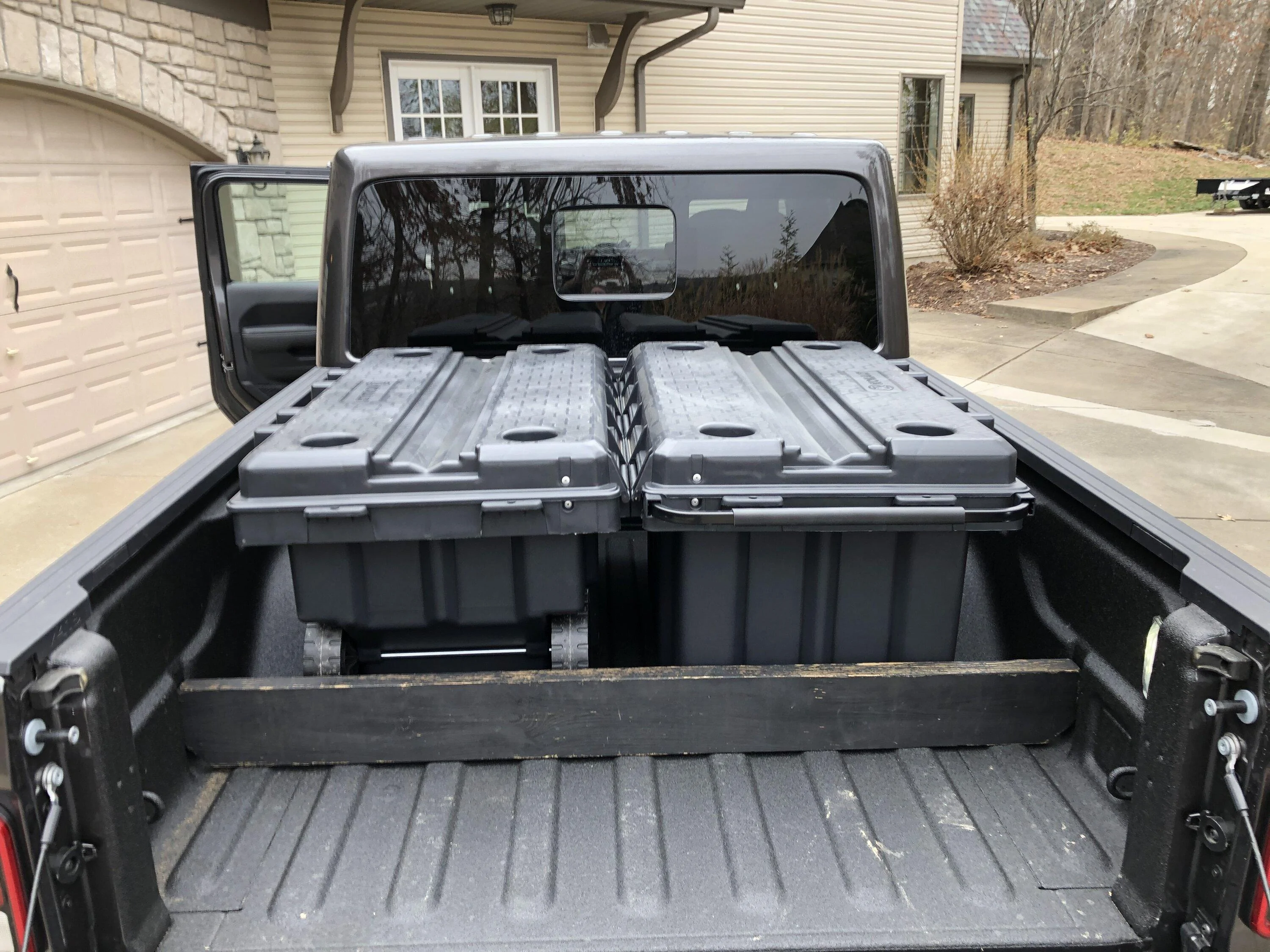 Jeep Gladiator Gladiator Expedition Rigs FB9EC7E2-47F5-4D27-9C14-741072E3A60C