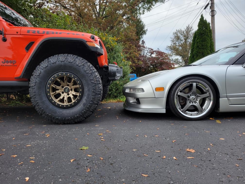 Jeep Gladiator Other cars parking next to your jeep PunkX2