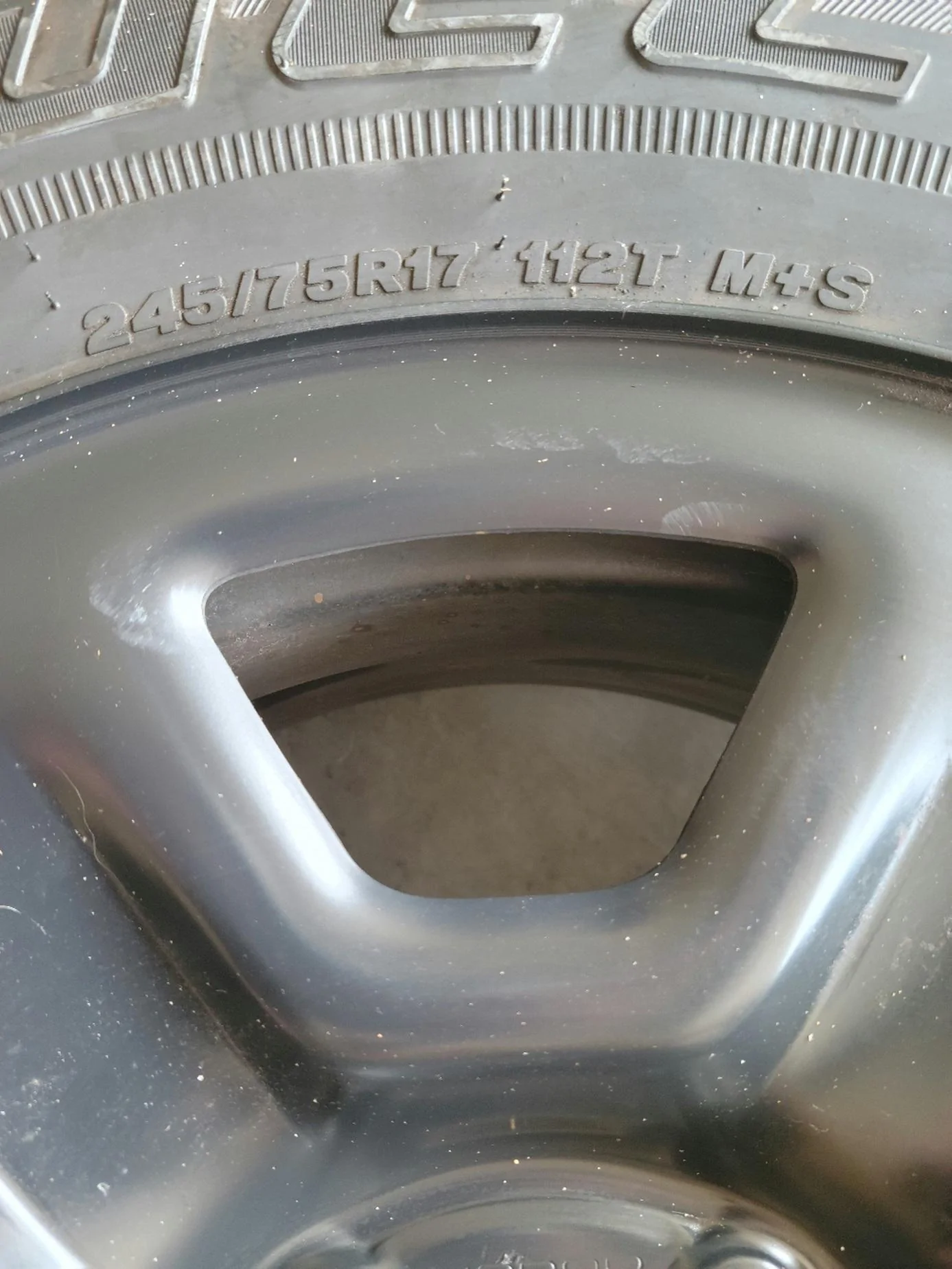 Jeep Gladiator 2021 Stock Sport Rims (steelies) 20220705_165752